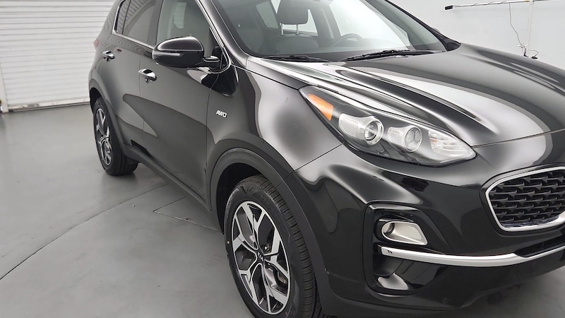 2021 Kia Sportage EX Hero Image