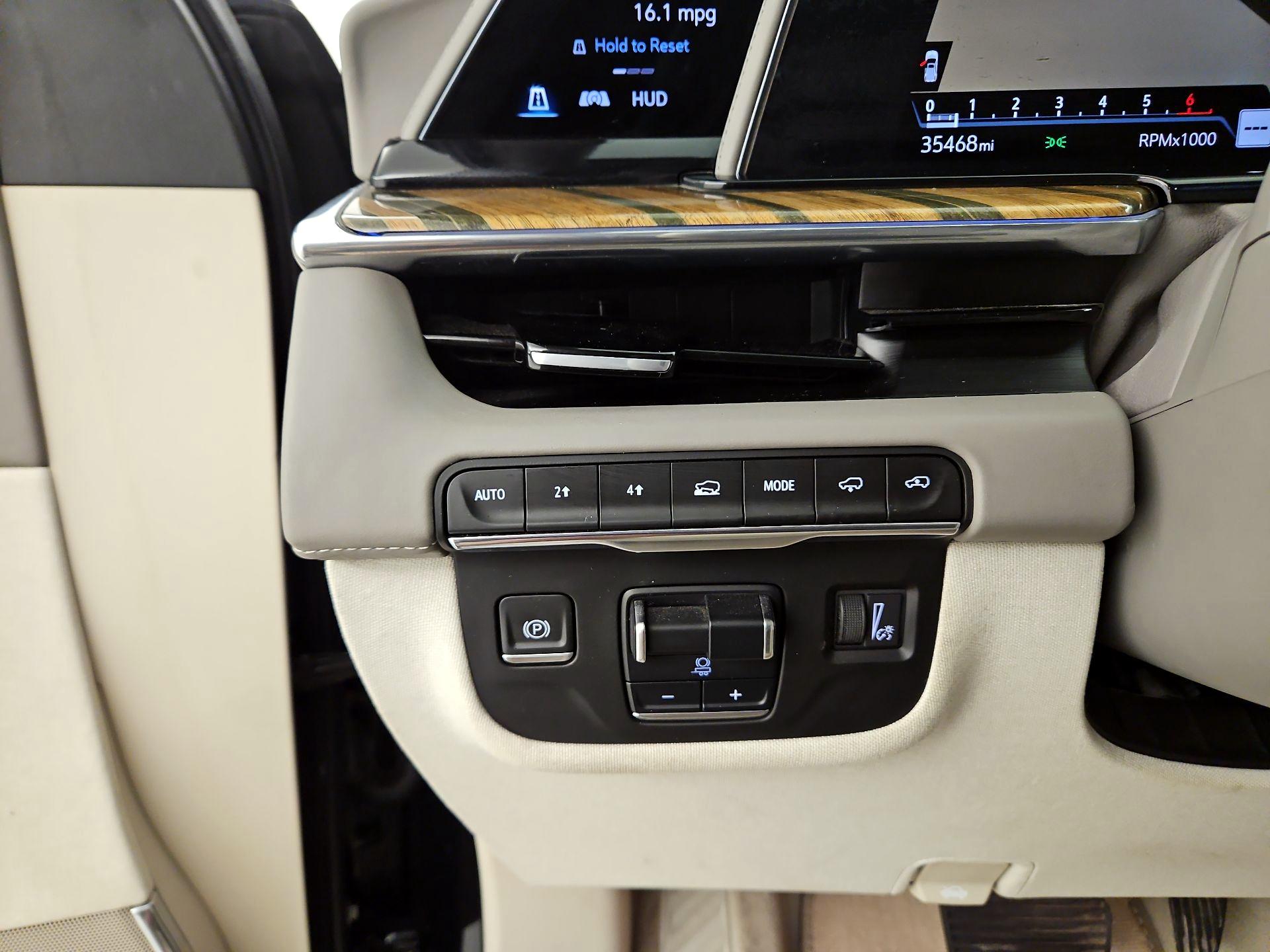 Thumbnail: 2022 Cadillac Escalade - 13