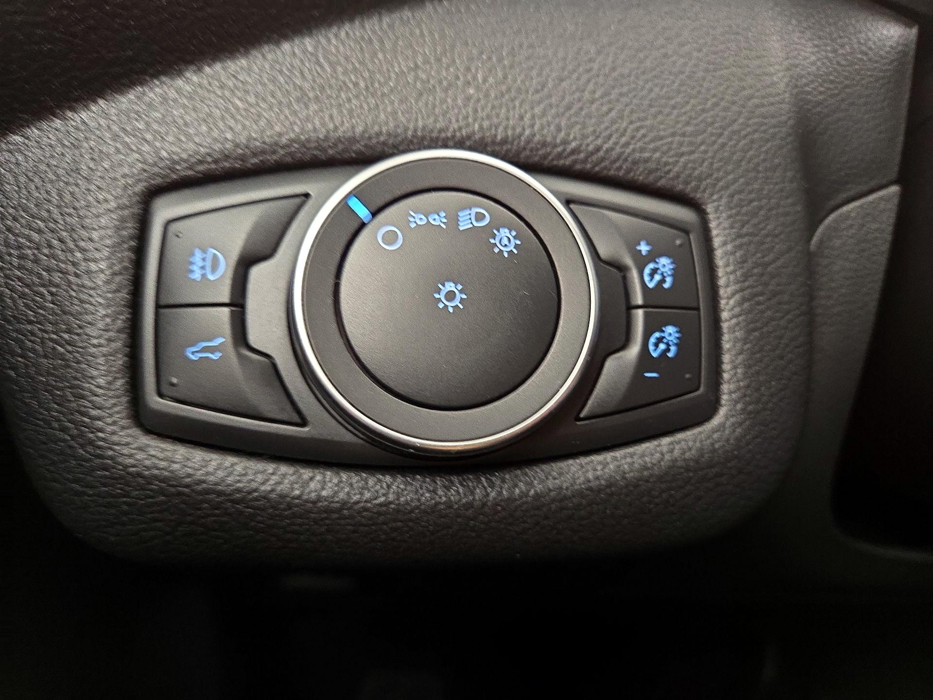 Thumbnail: 2019 Ford Escape - 13