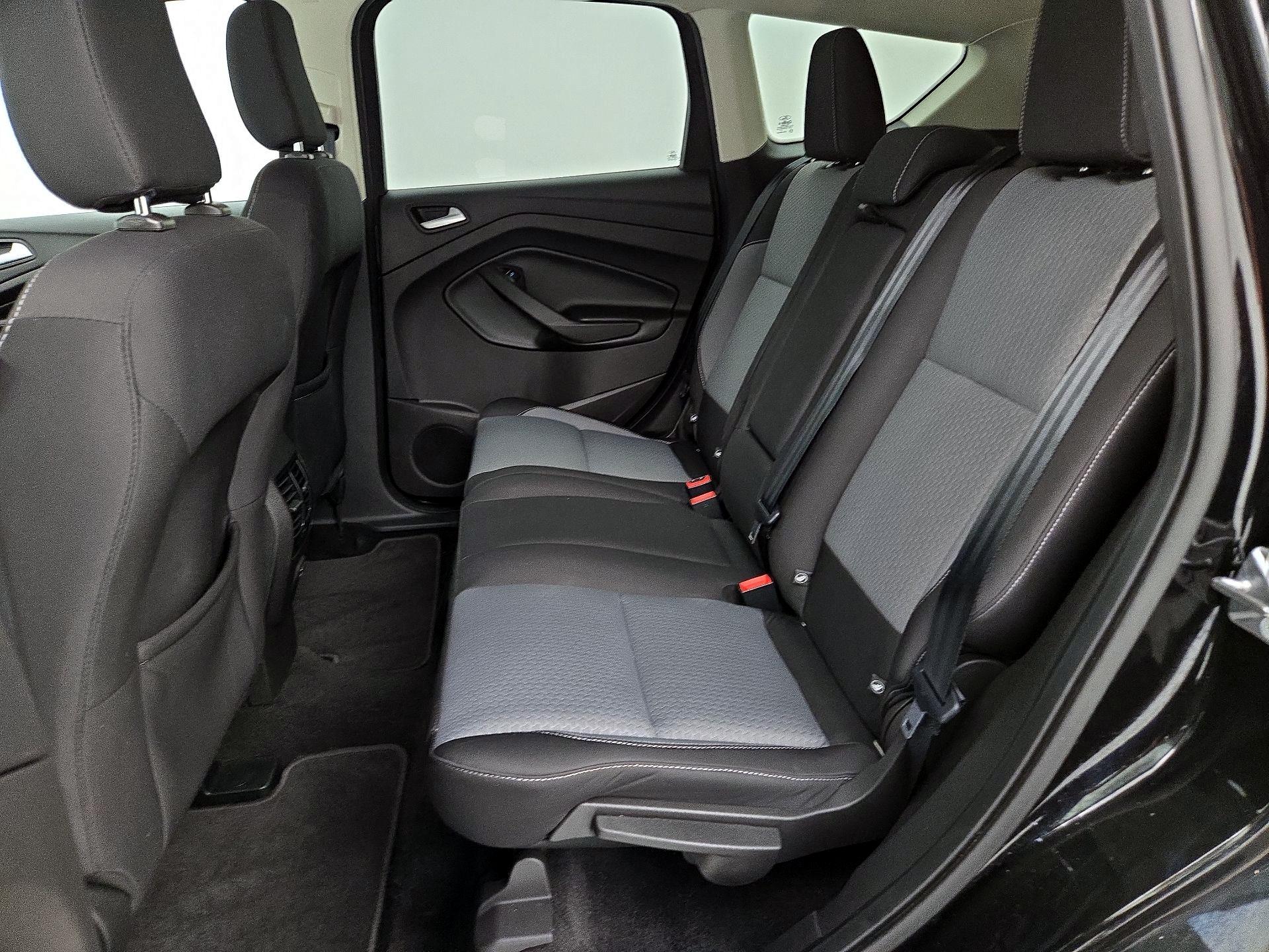 Thumbnail: 2019 Ford Escape - 19
