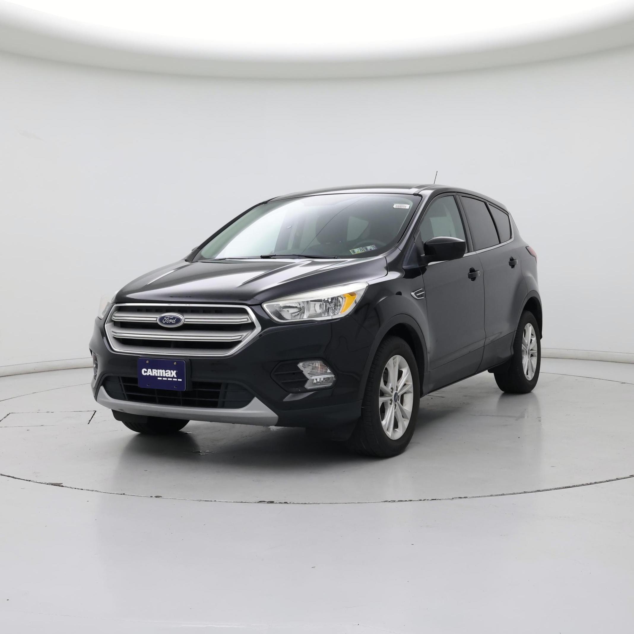 Thumbnail: 2019 Ford Escape - 4