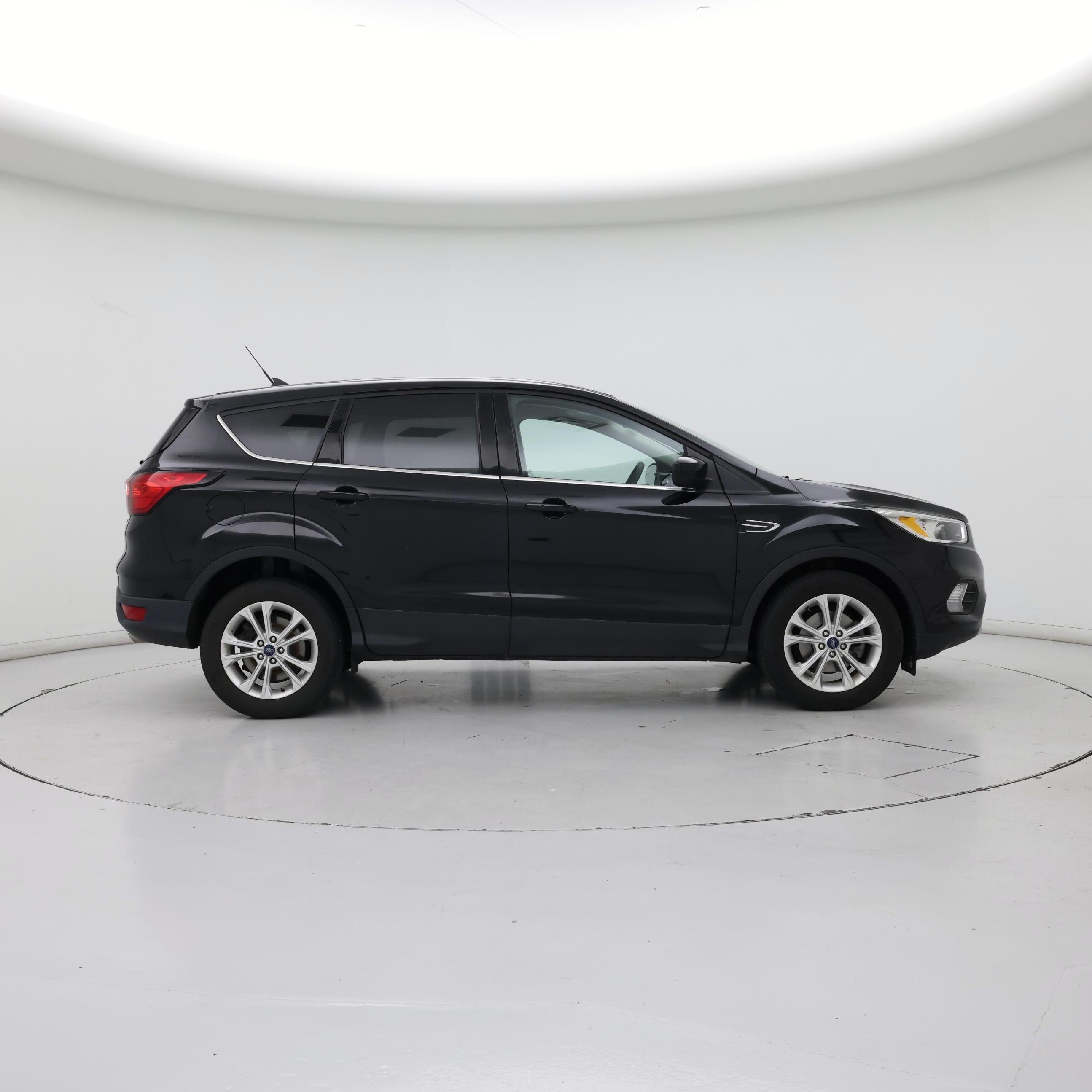 Thumbnail: 2019 Ford Escape - 7