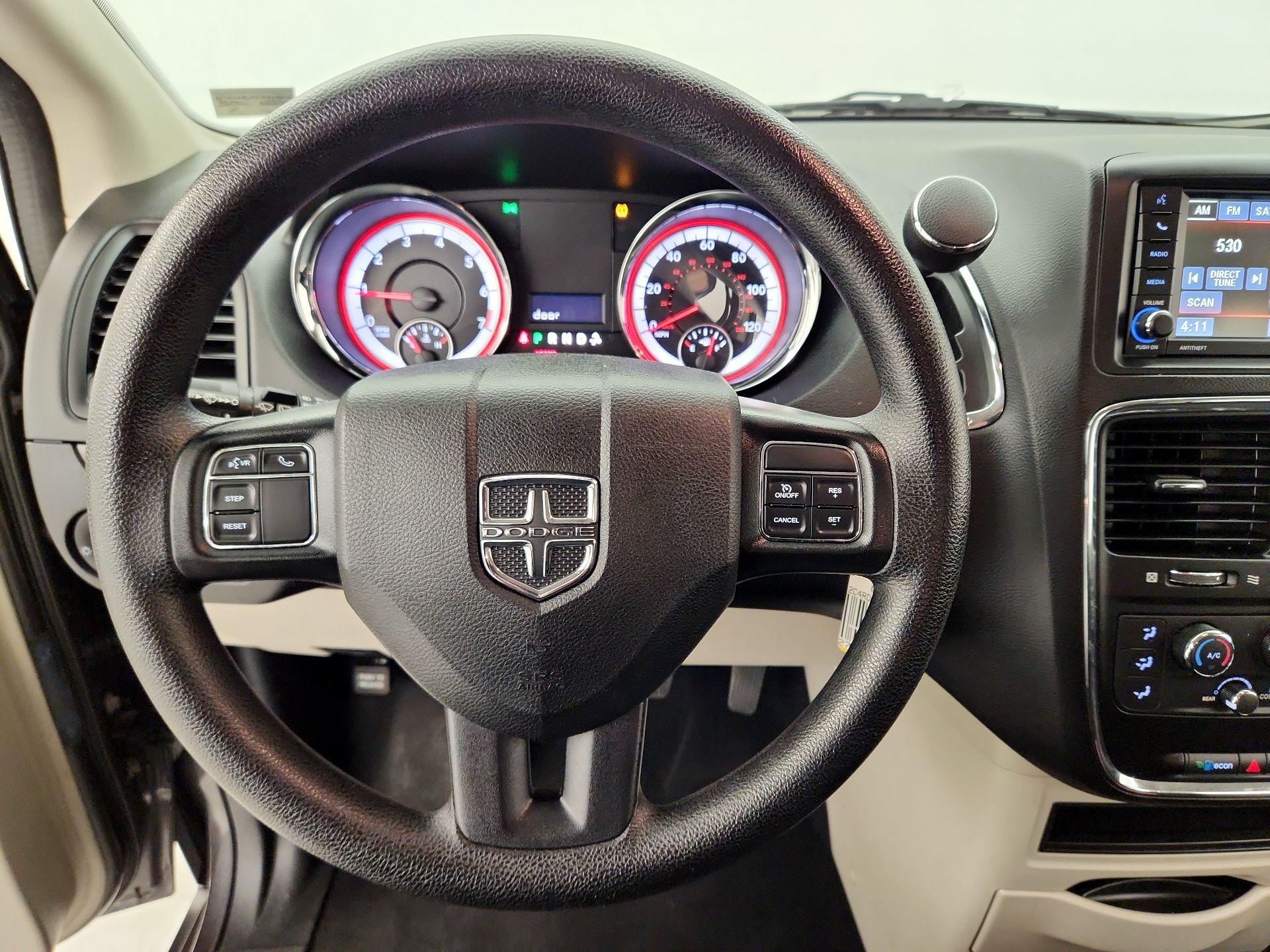 Thumbnail: 2019 Dodge Grand Caravan - 10