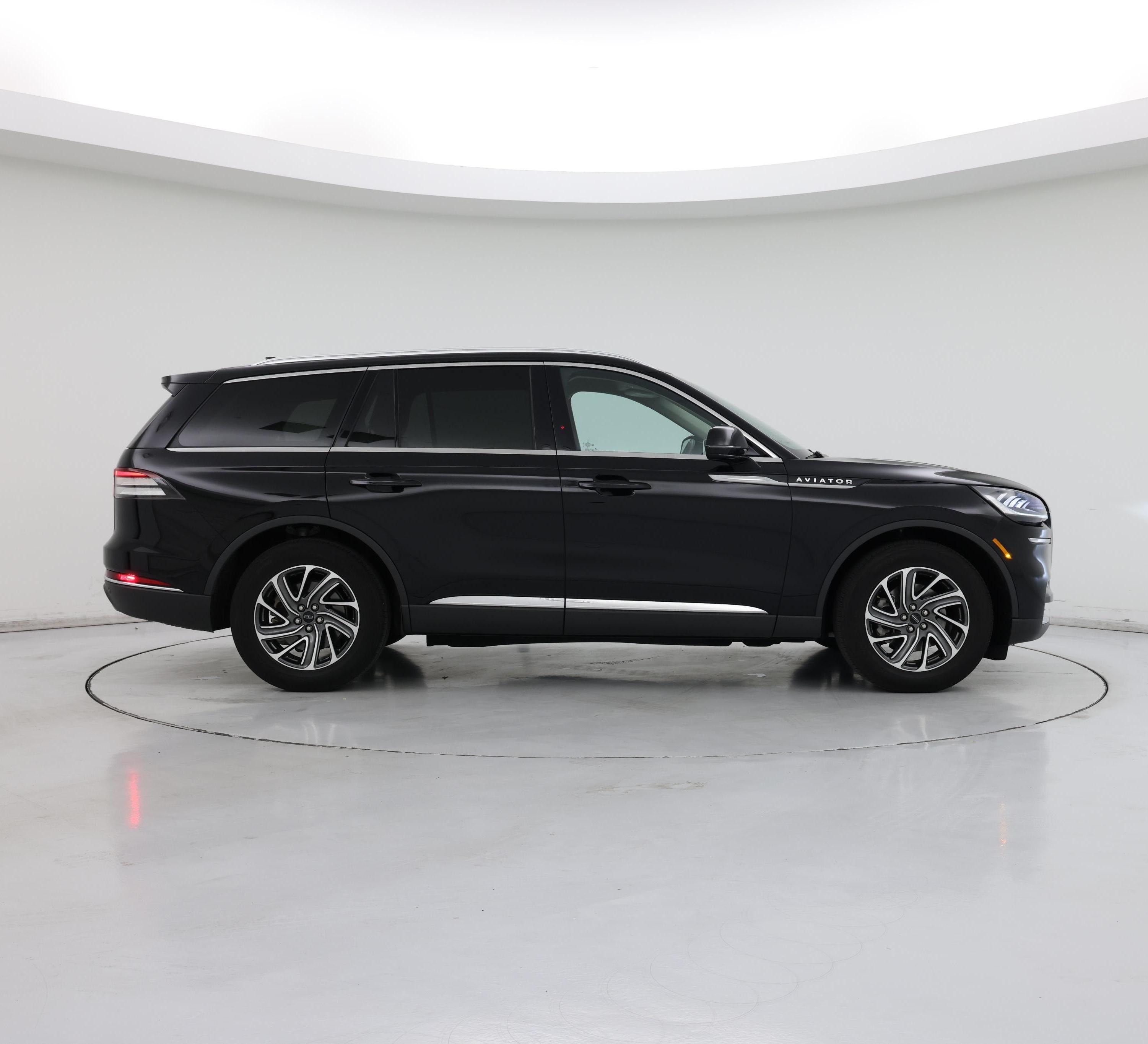 Thumbnail: 2022 Lincoln Aviator - 7