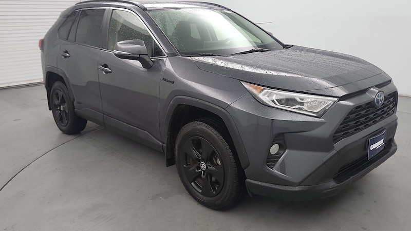 2021 Toyota RAV4 XLE Hero Image