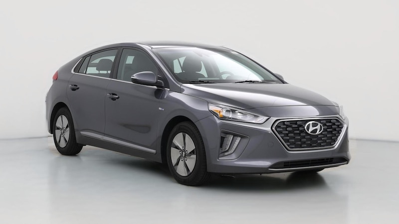 2020 Hyundai Ioniq SE Hero Image