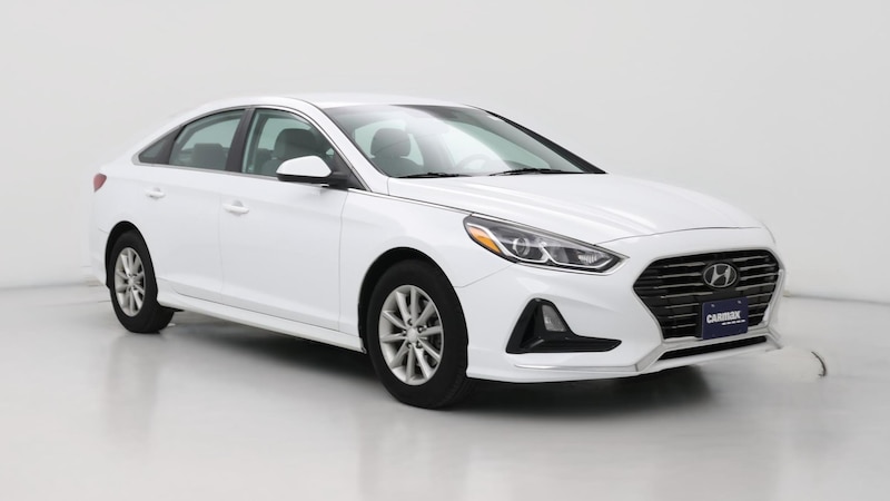 2019 Hyundai Sonata SE Hero Image