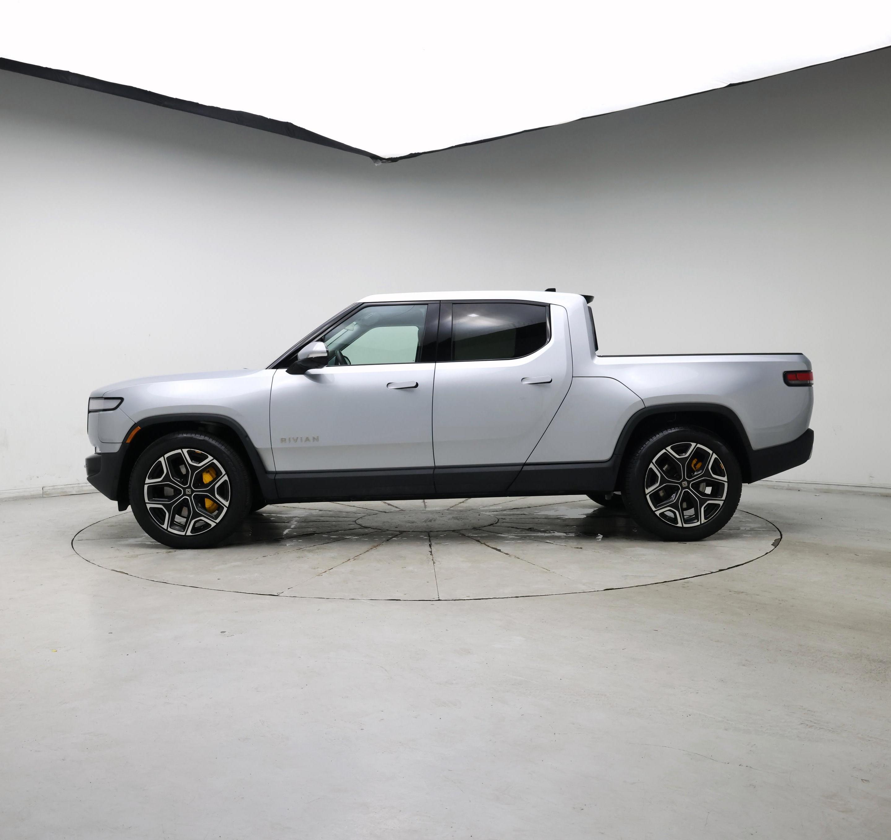 Thumbnail: 2023 Rivian R1T - 3