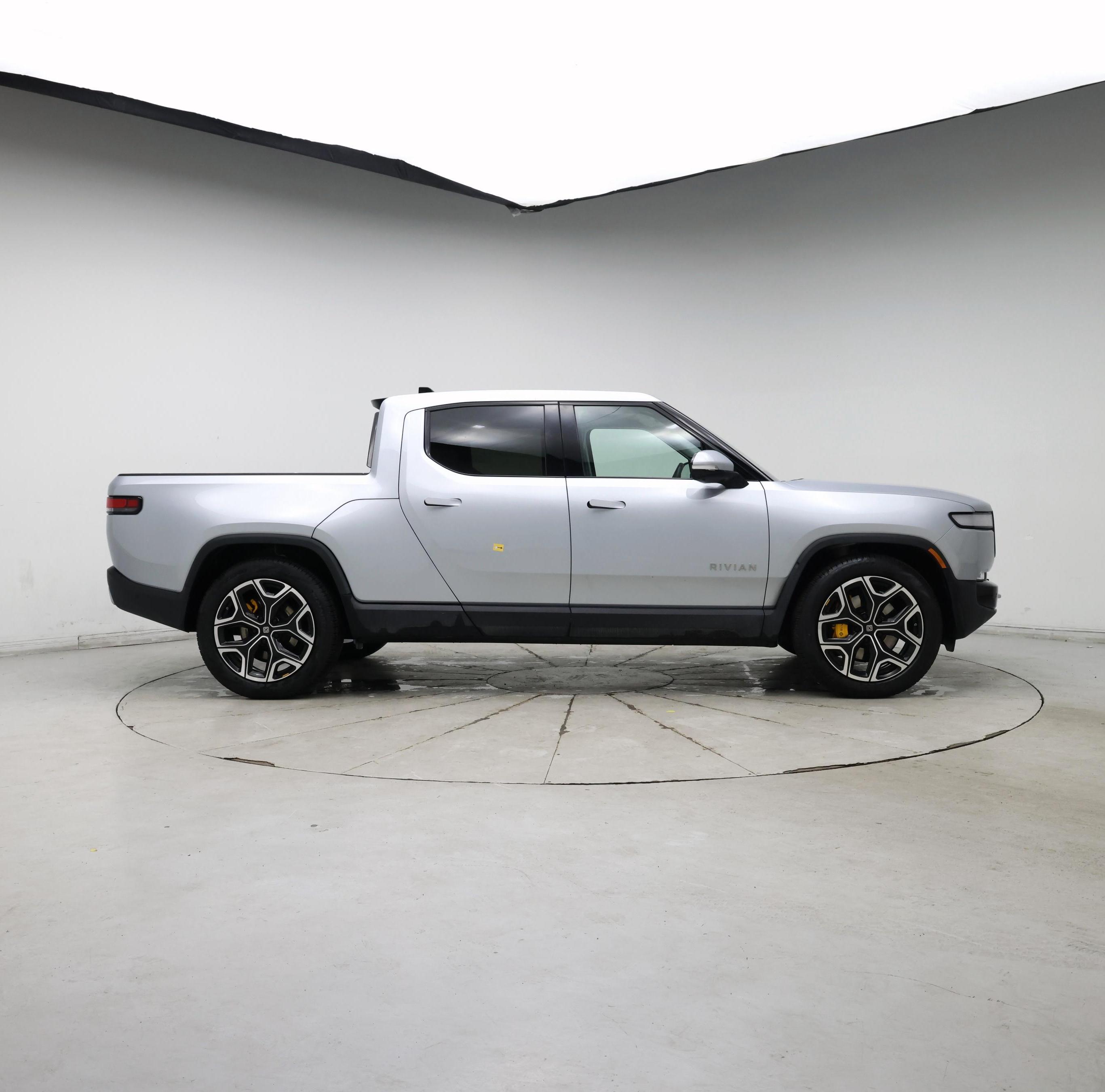Thumbnail: 2023 Rivian R1T - 7
