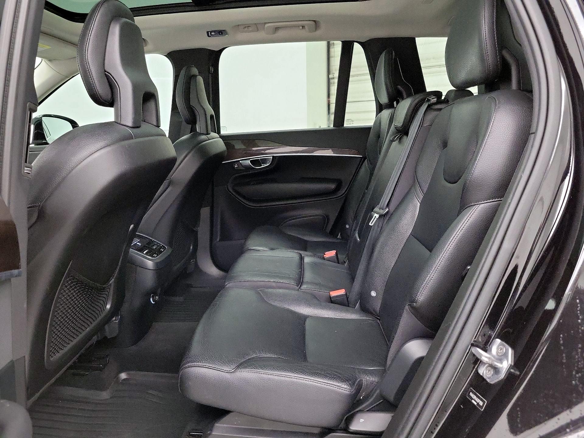 Thumbnail: 2016 Volvo XC90 - 20