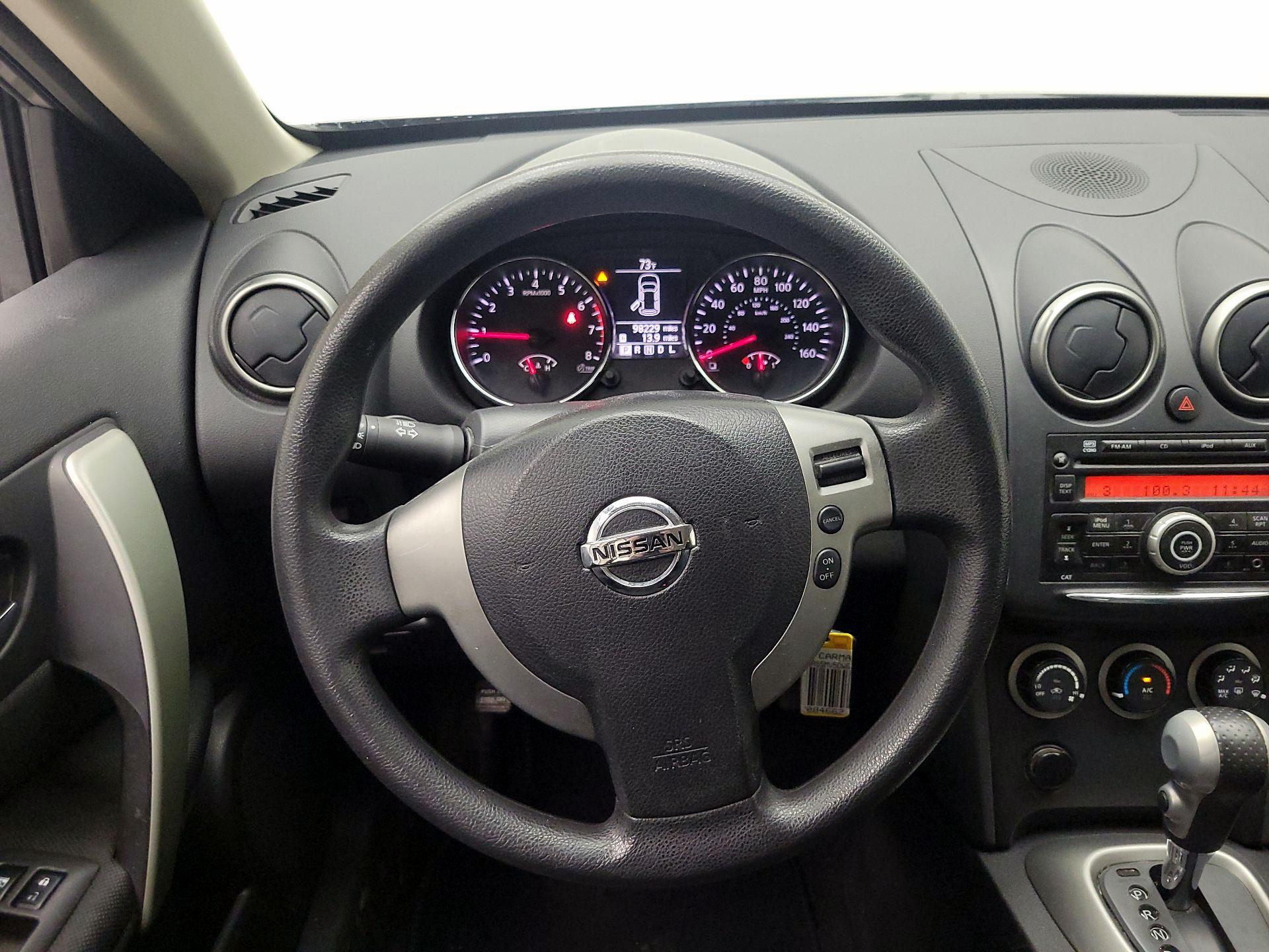 Thumbnail: 2013 Nissan Rogue - 10