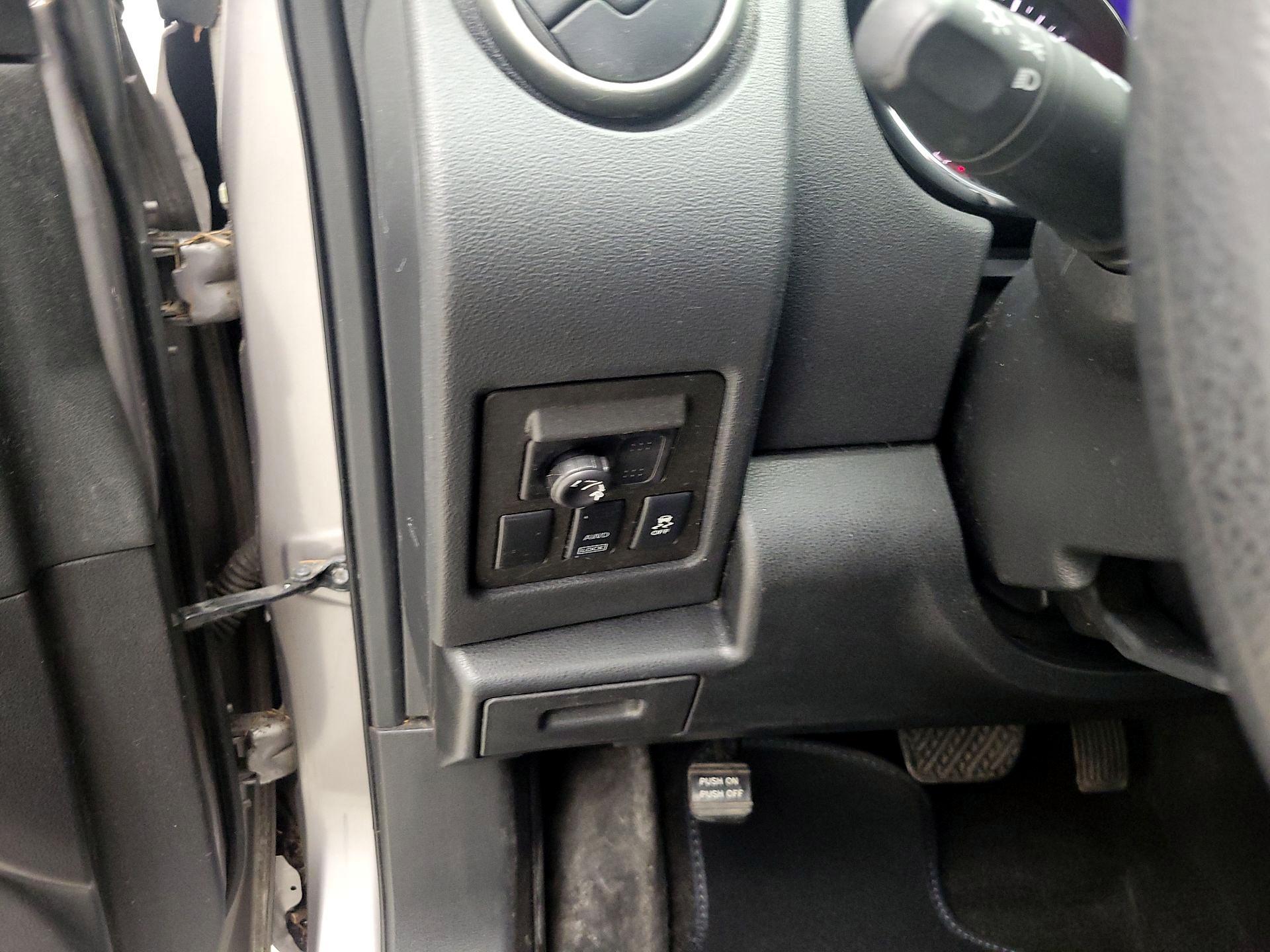 Thumbnail: 2013 Nissan Rogue - 13