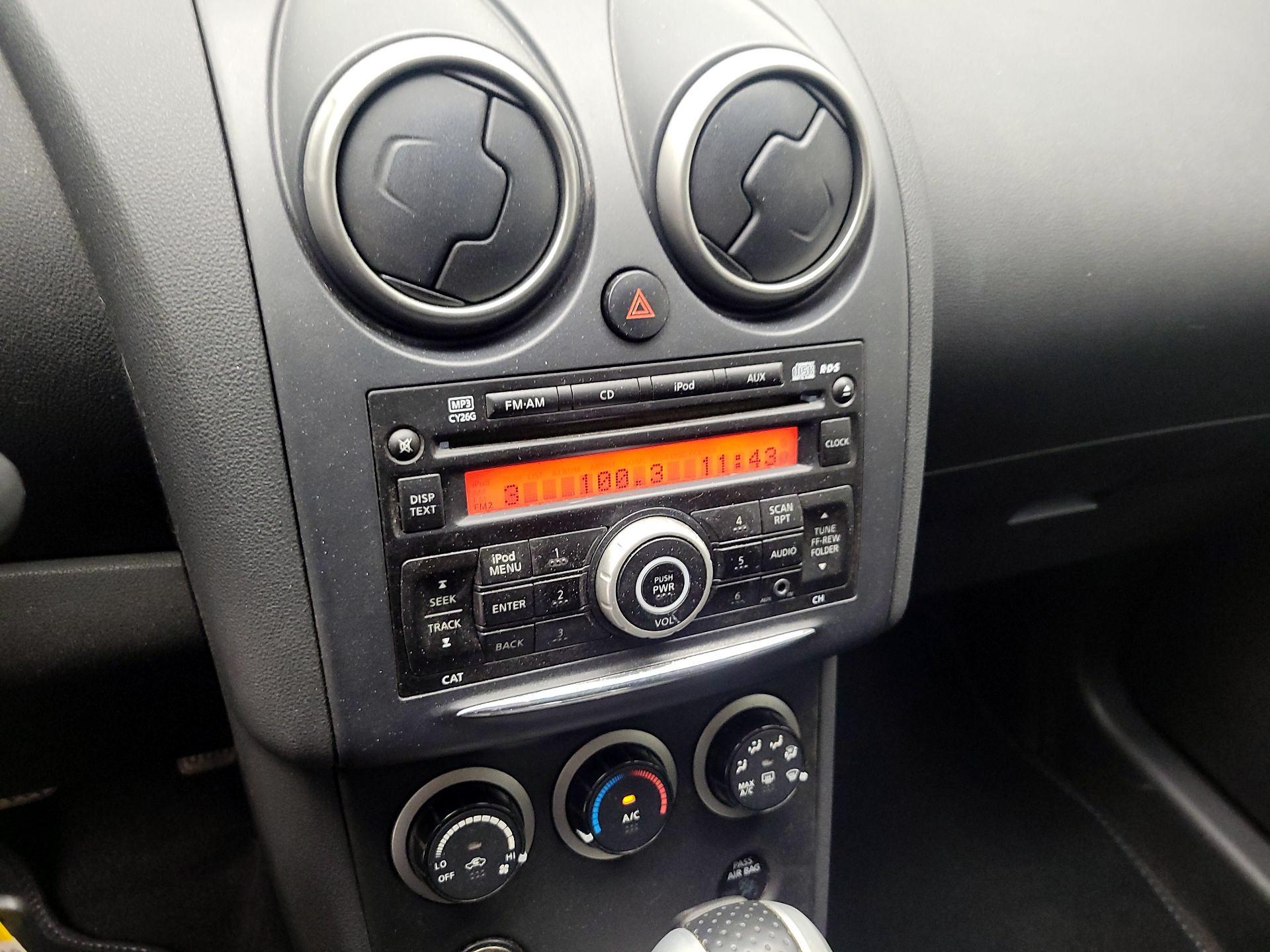 Thumbnail: 2013 Nissan Rogue - 14