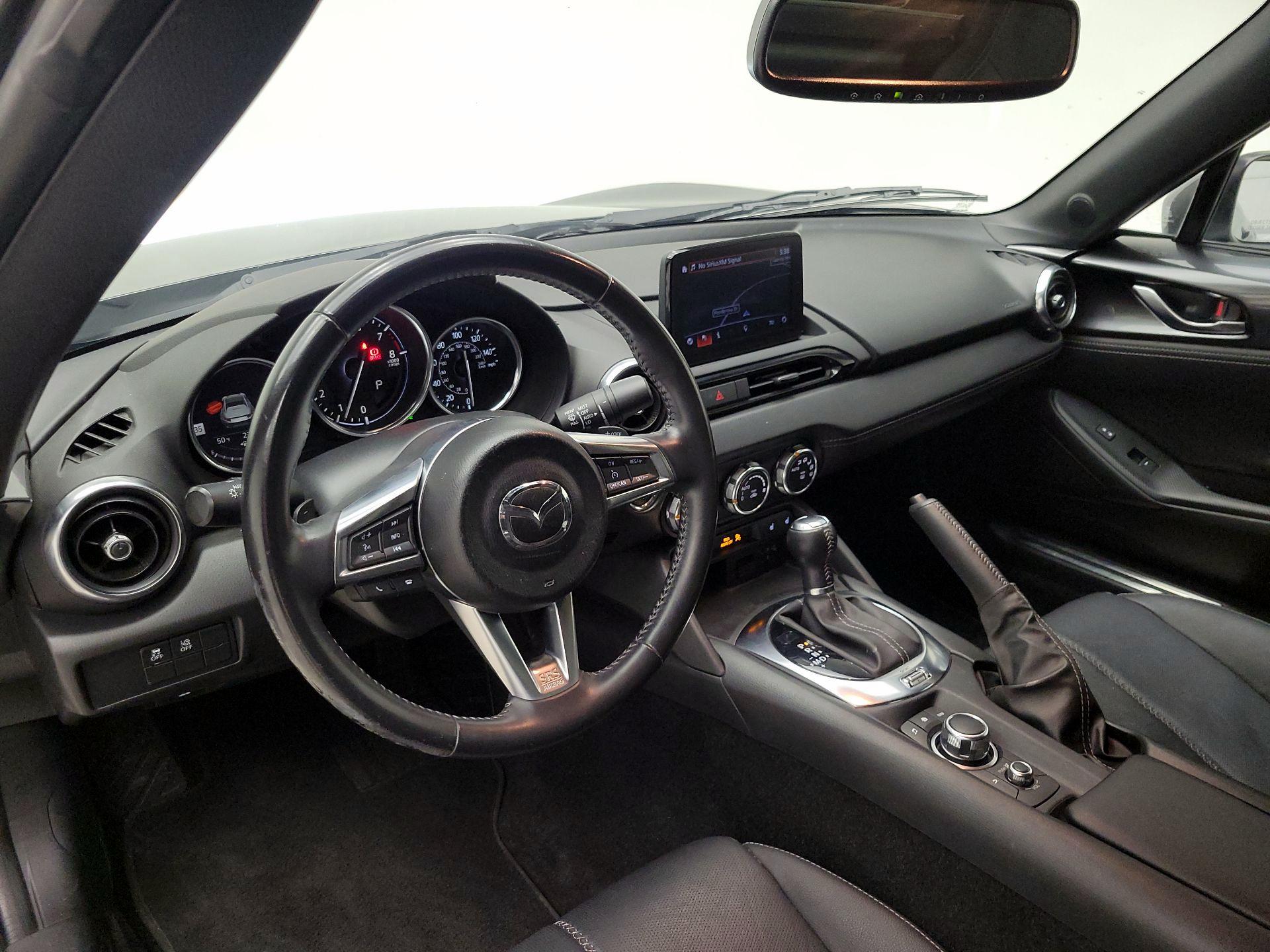Thumbnail: 2020 Mazda MX-5 Miata - 9