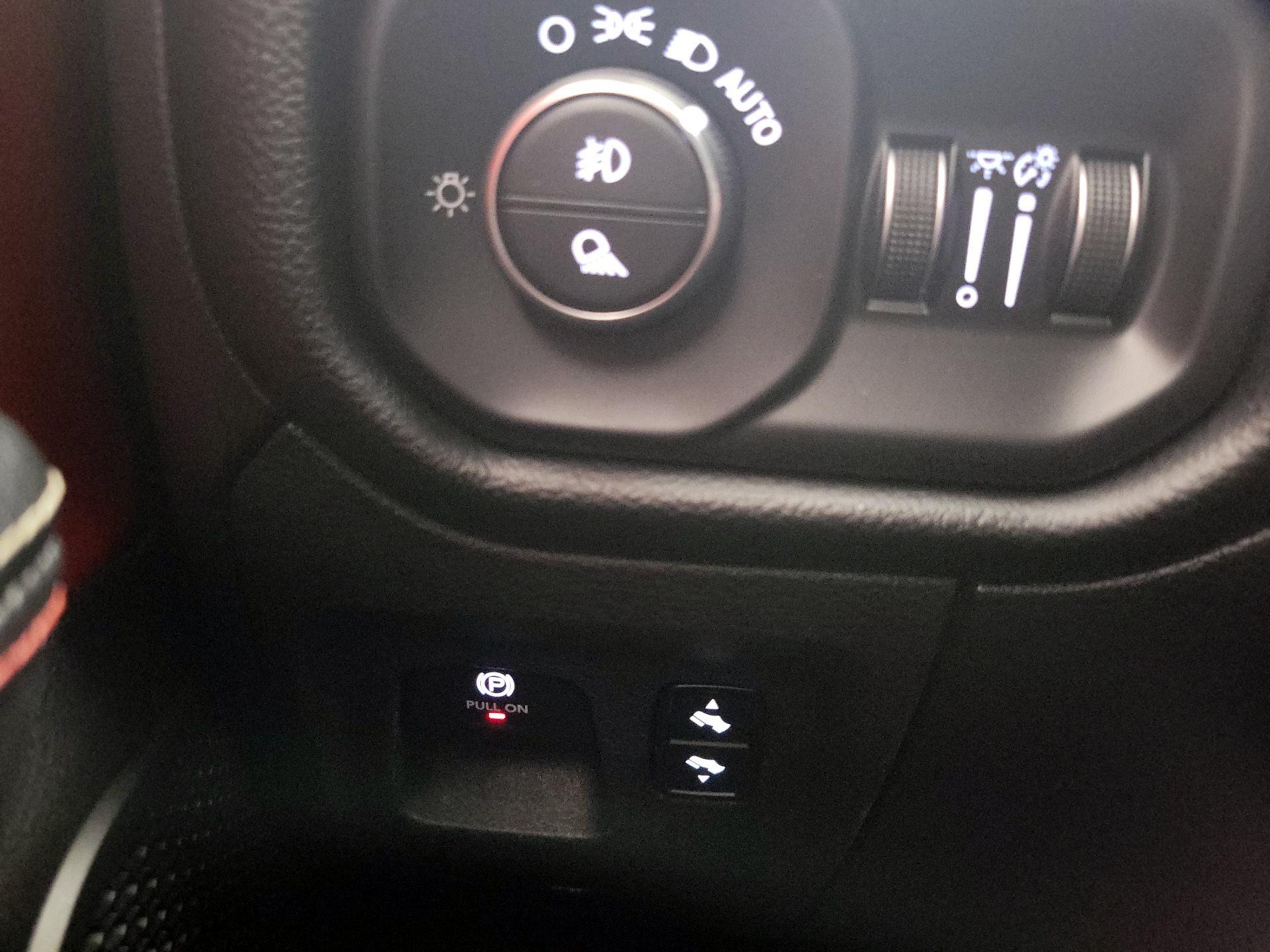 Thumbnail: 2019 RAM 1500 - 13