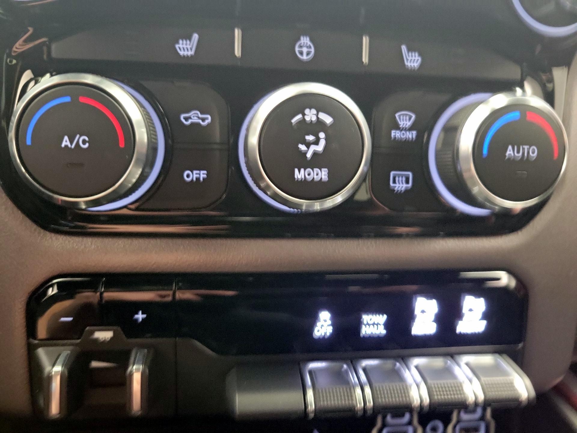 Thumbnail: 2019 RAM 1500 - 17