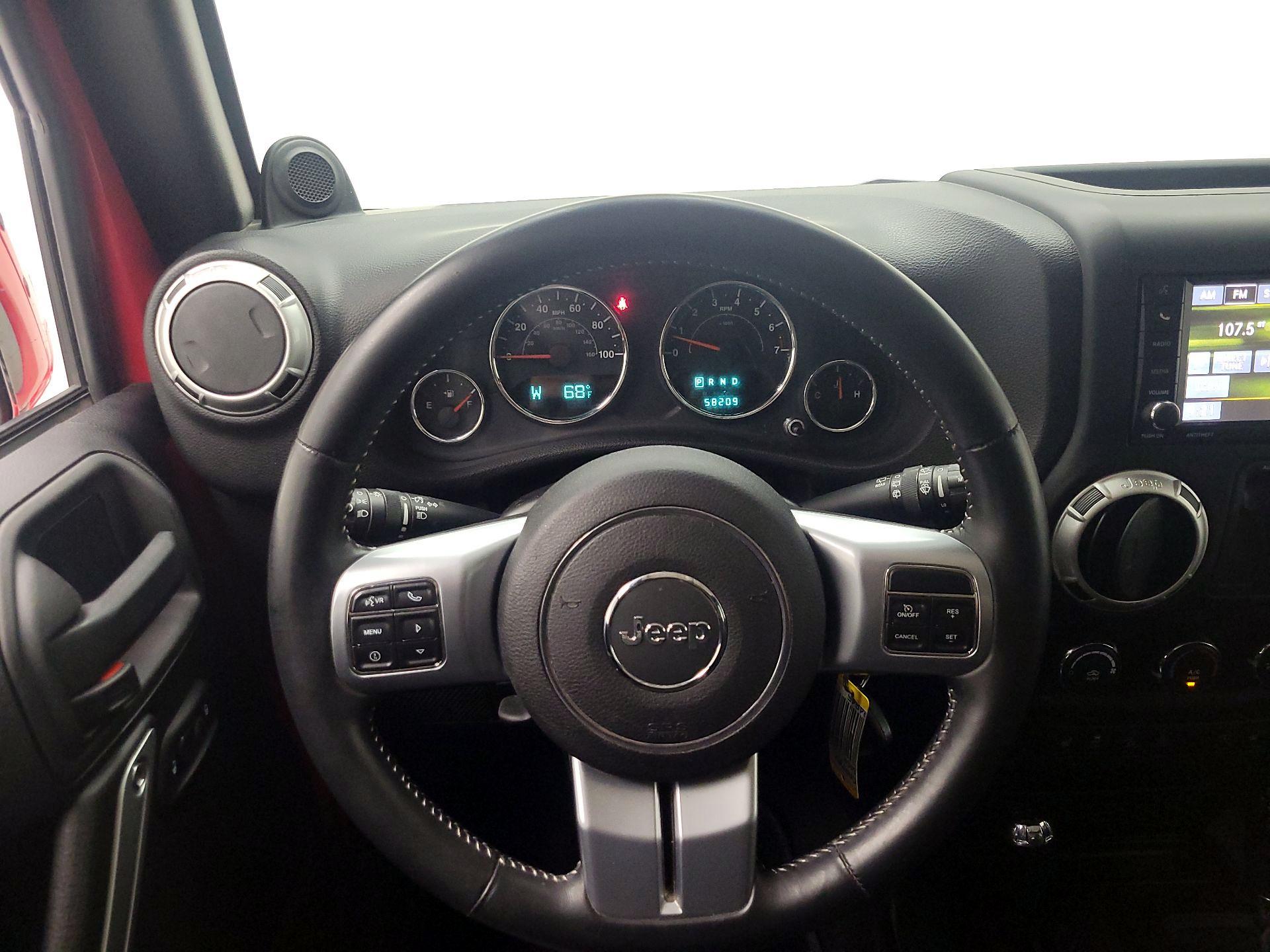 Thumbnail: 2014 Jeep Wrangler - 10