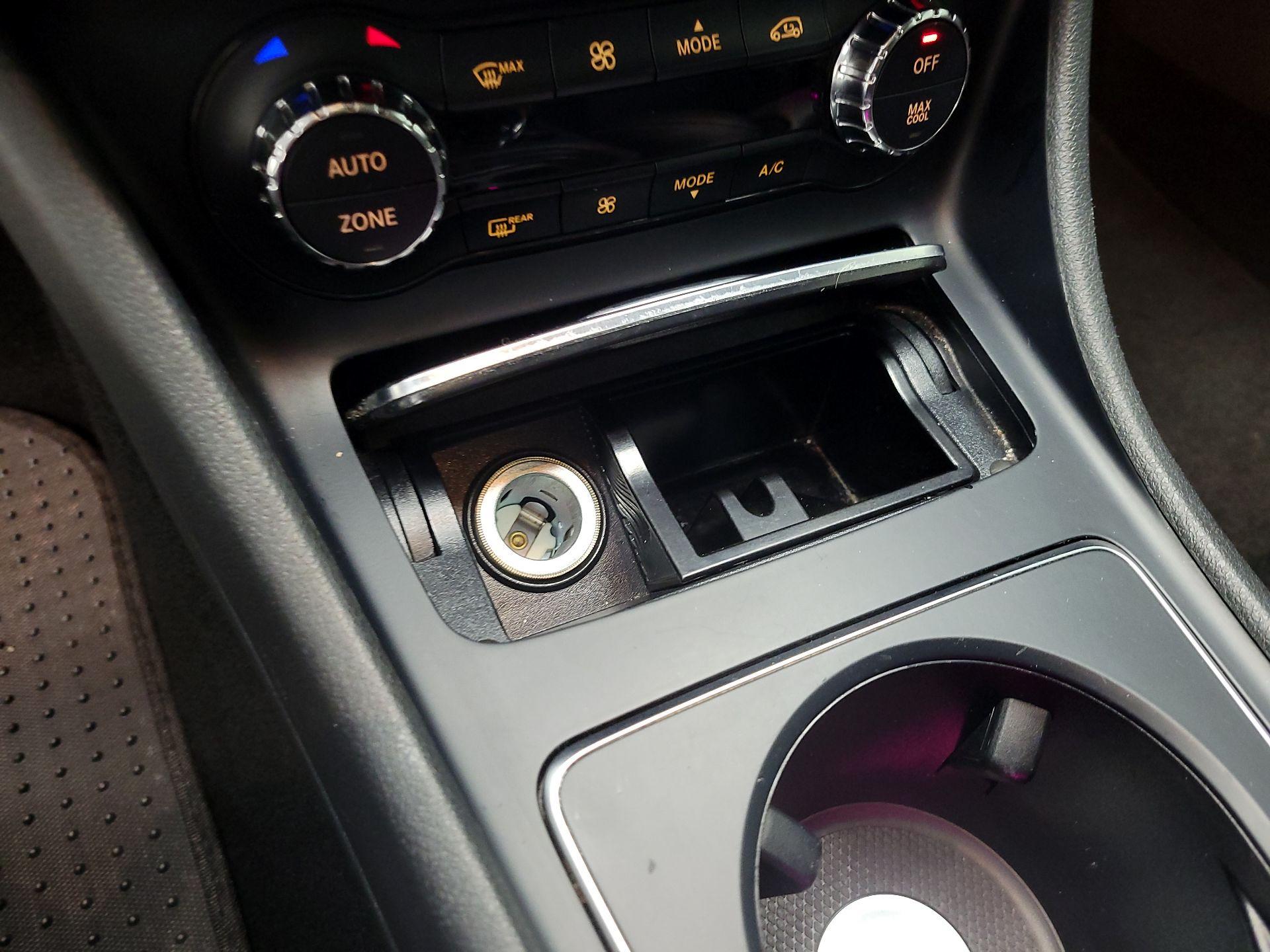 Thumbnail: 2018 Mercedes-Benz GLA - 19