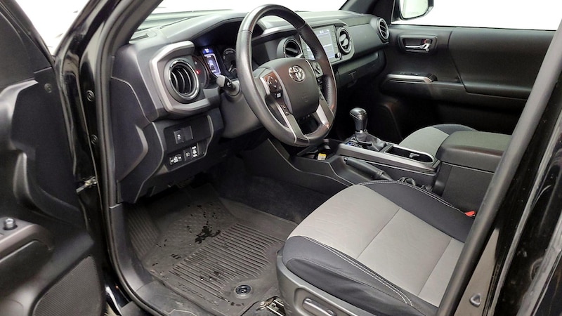 2021 Toyota Tacoma TRD Sport 11