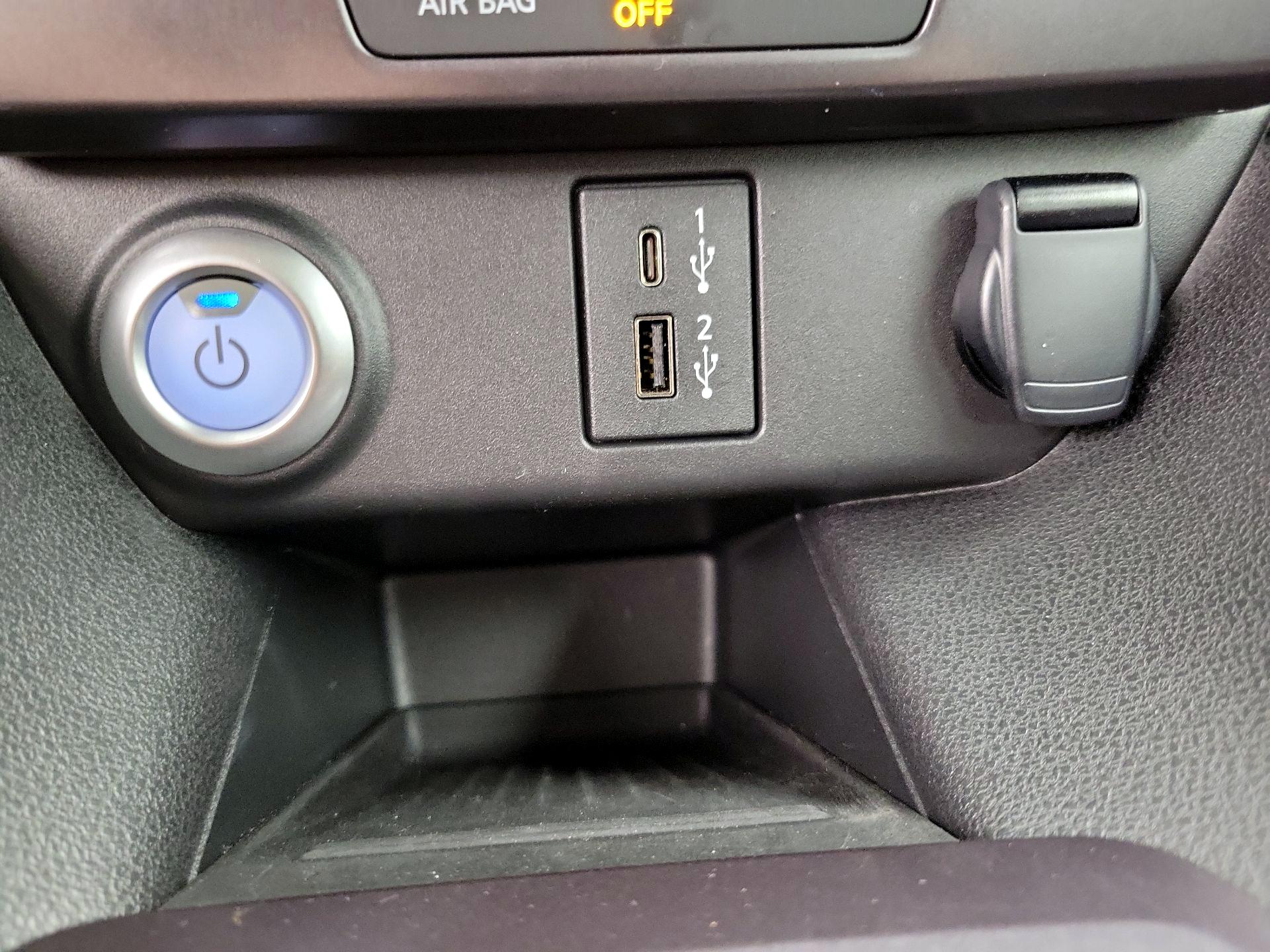 Thumbnail: 2025 Nissan Leaf - 18