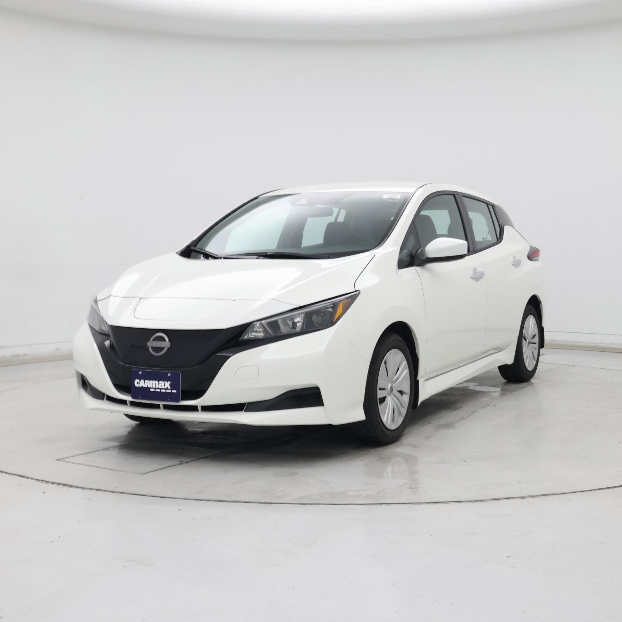 Thumbnail: 2025 Nissan Leaf - 4