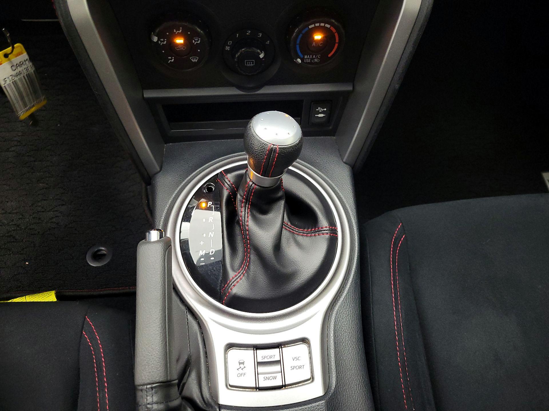 Thumbnail: 2014 Scion FR-S - 16