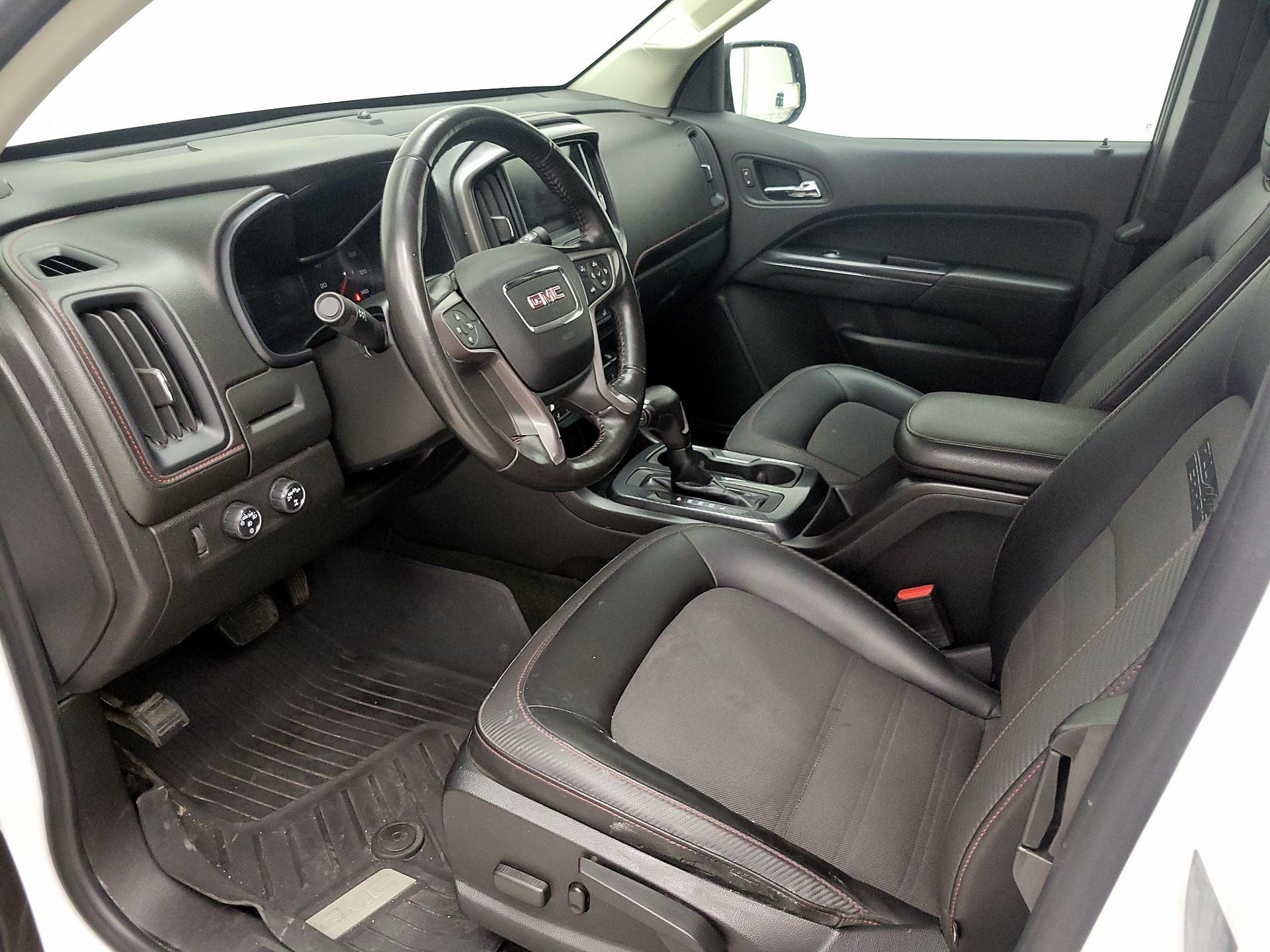 Thumbnail: 2018 GMC Canyon - 11
