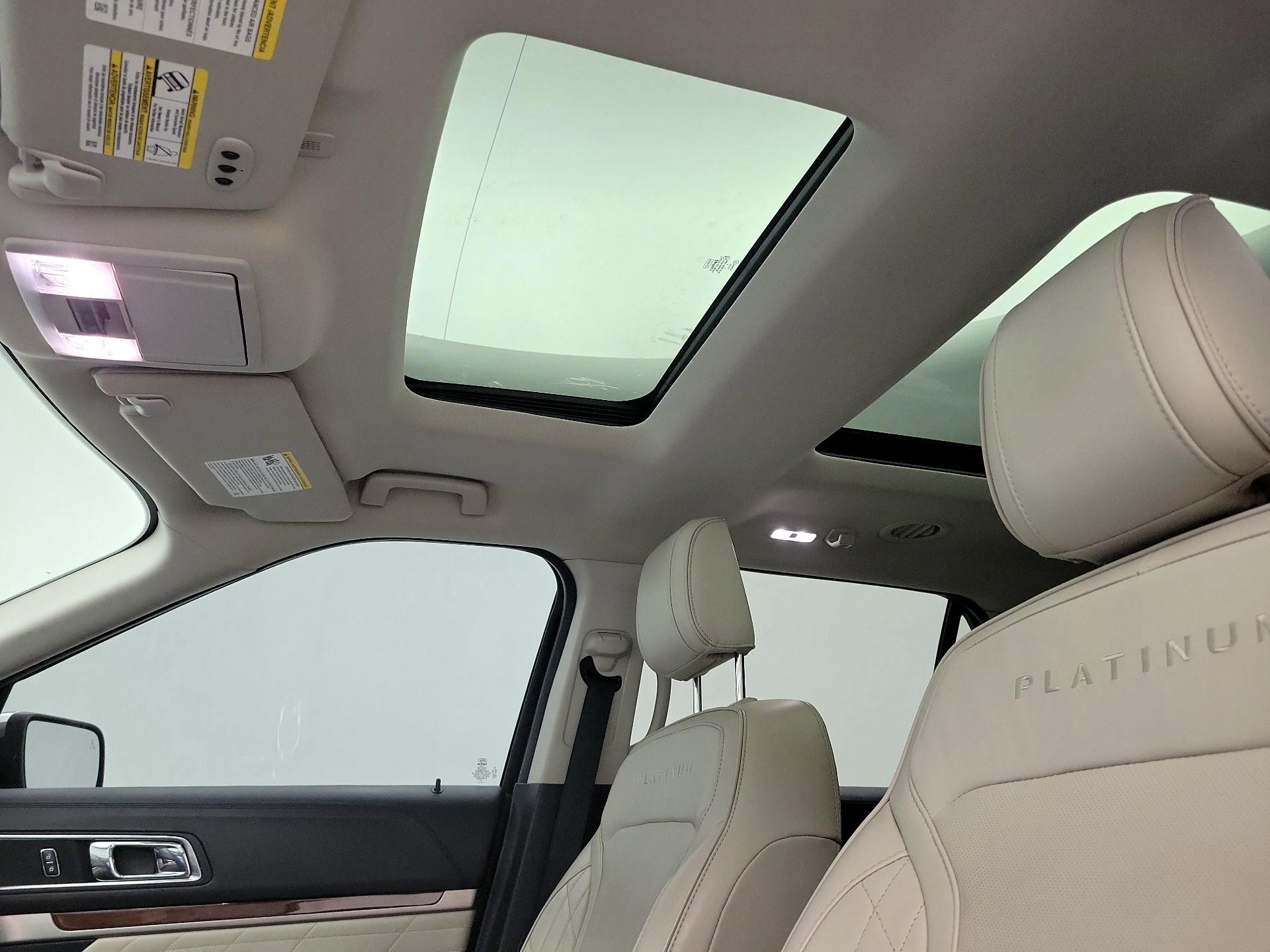 Thumbnail: 2019 Ford Explorer - 20
