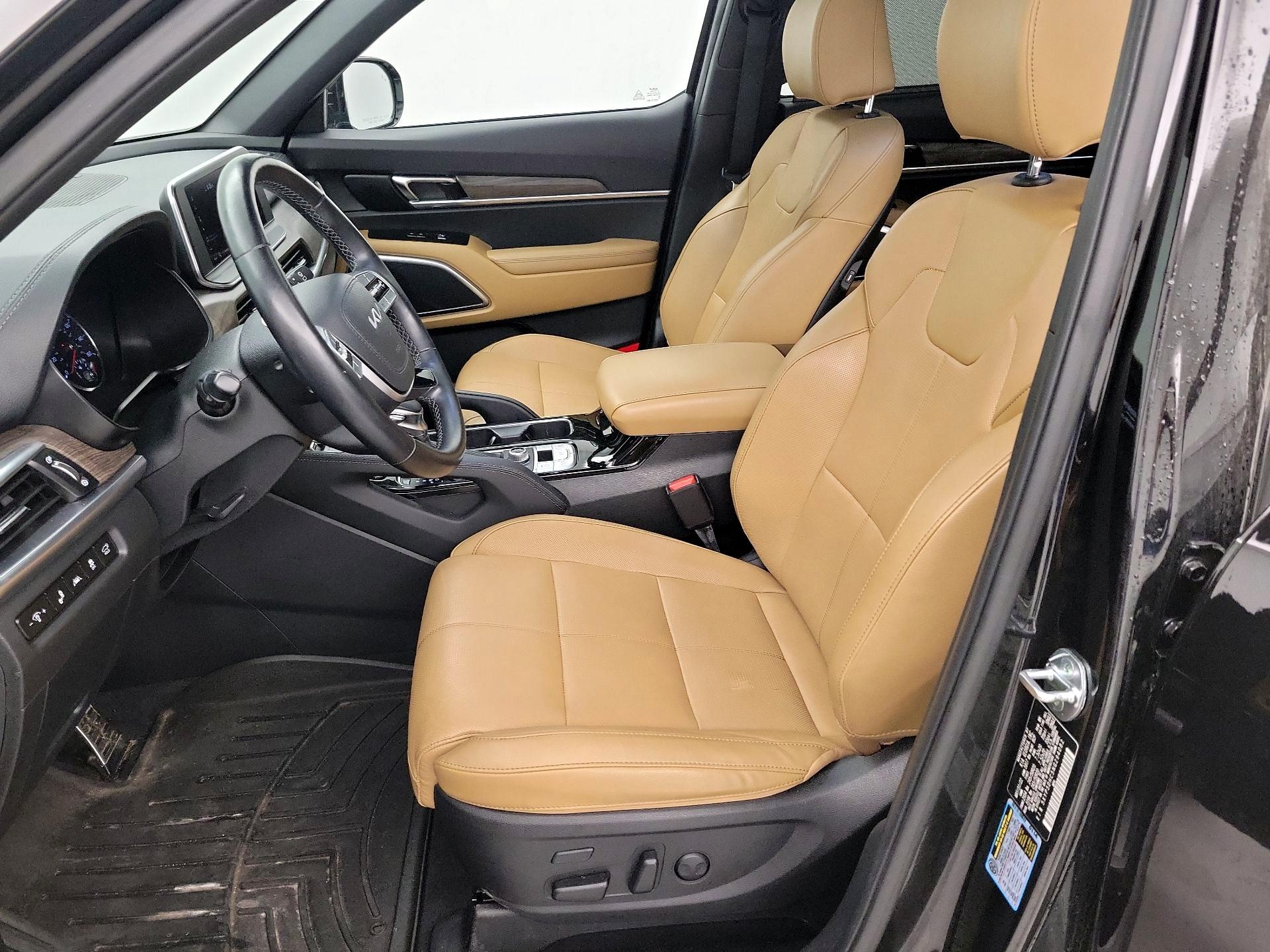 Thumbnail: 2022 Kia Telluride - 11