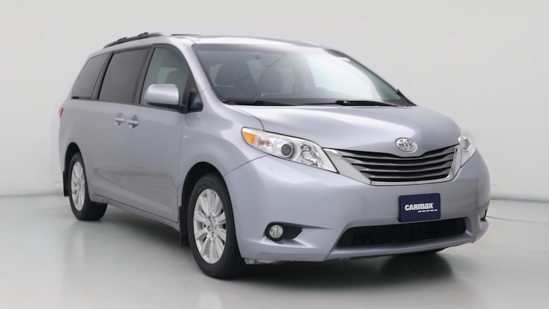 2017 Toyota Sienna XLE Premium Hero Image