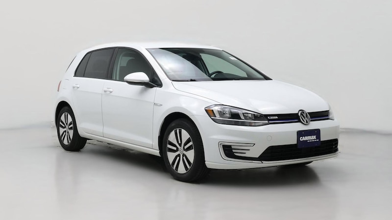 2019 Volkswagen e-Golf SE Hero Image