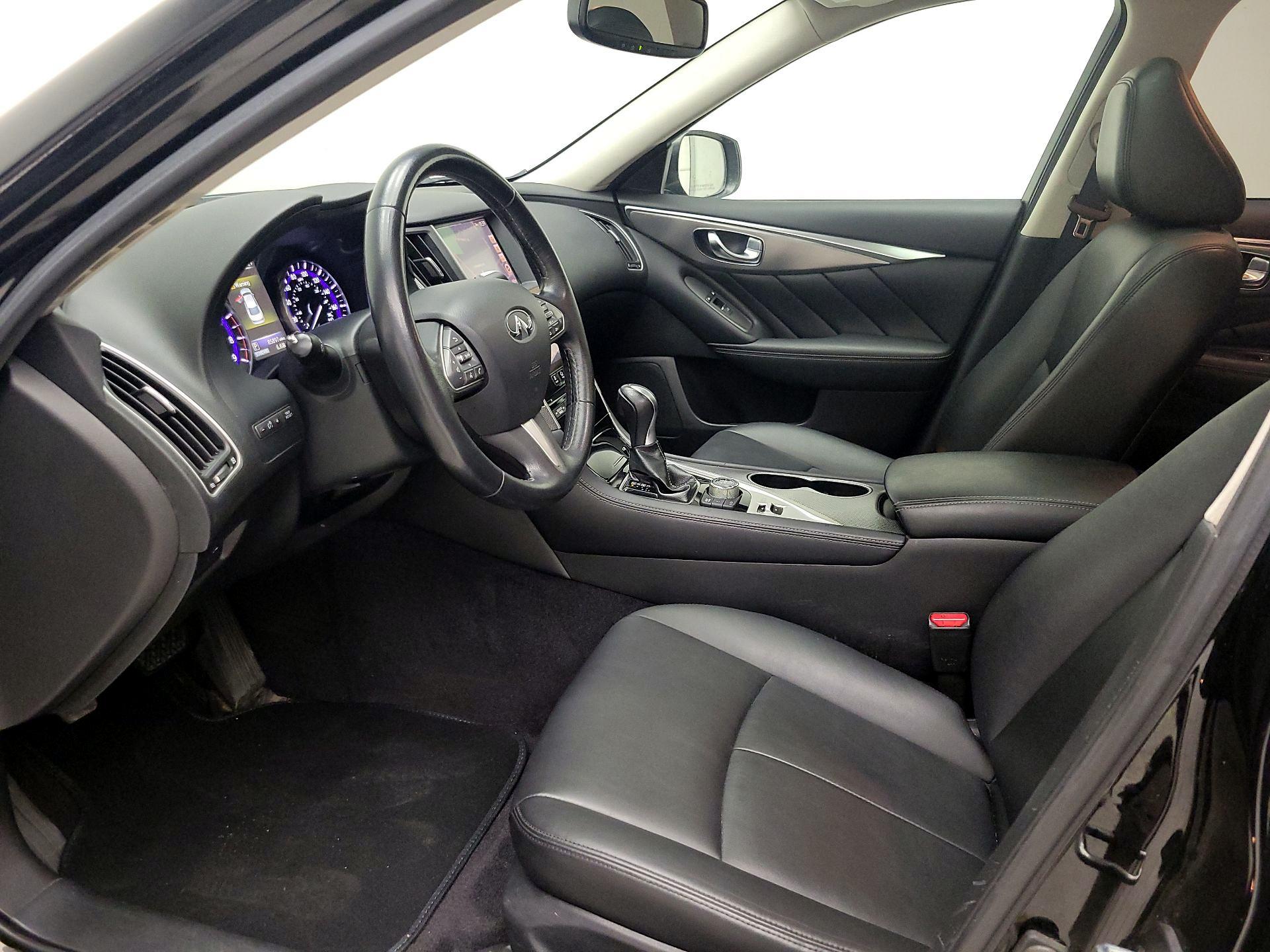 Thumbnail: 2017 INFINITI Q50 - 11