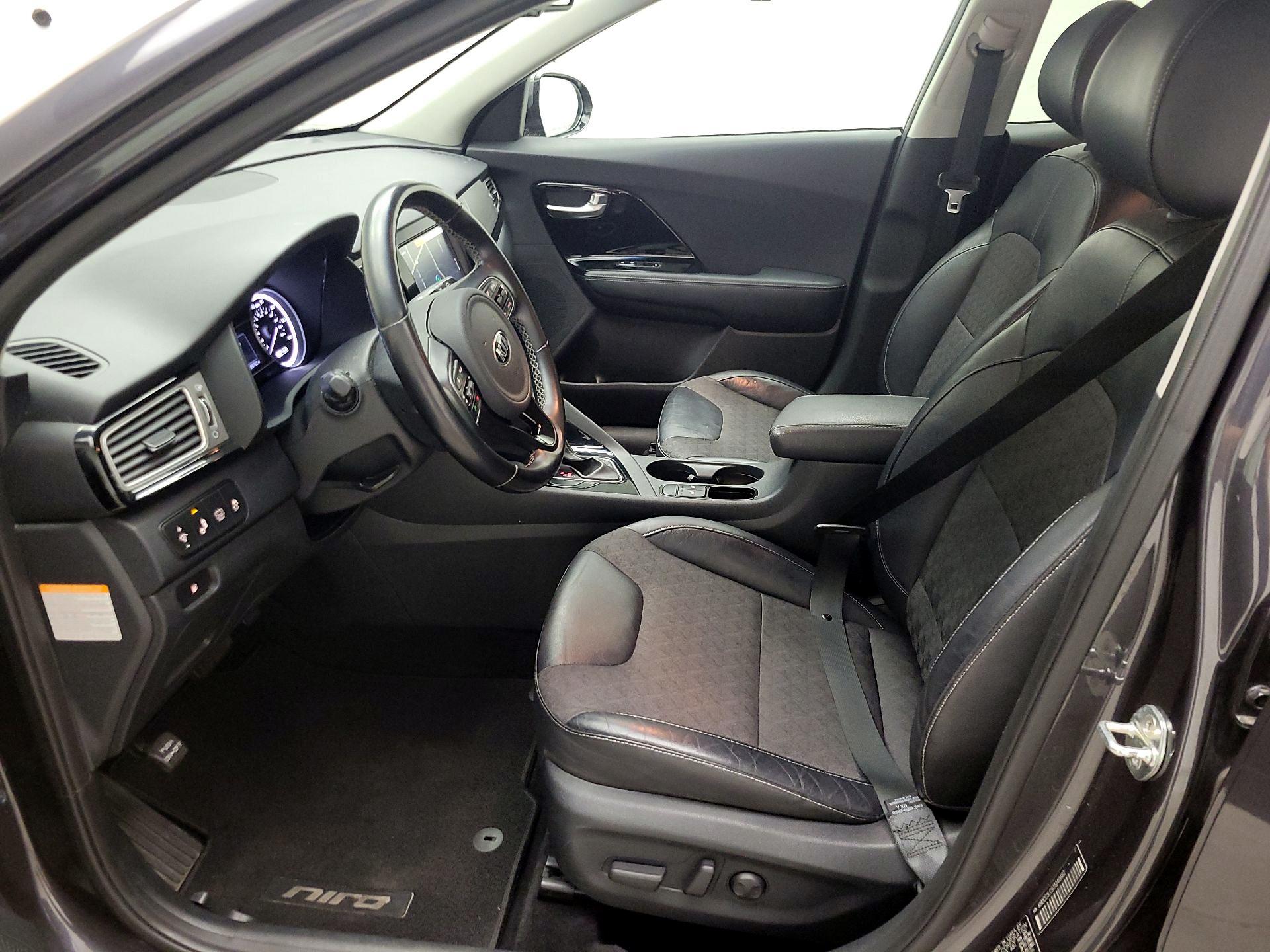 Thumbnail: 2018 Kia Niro - 11
