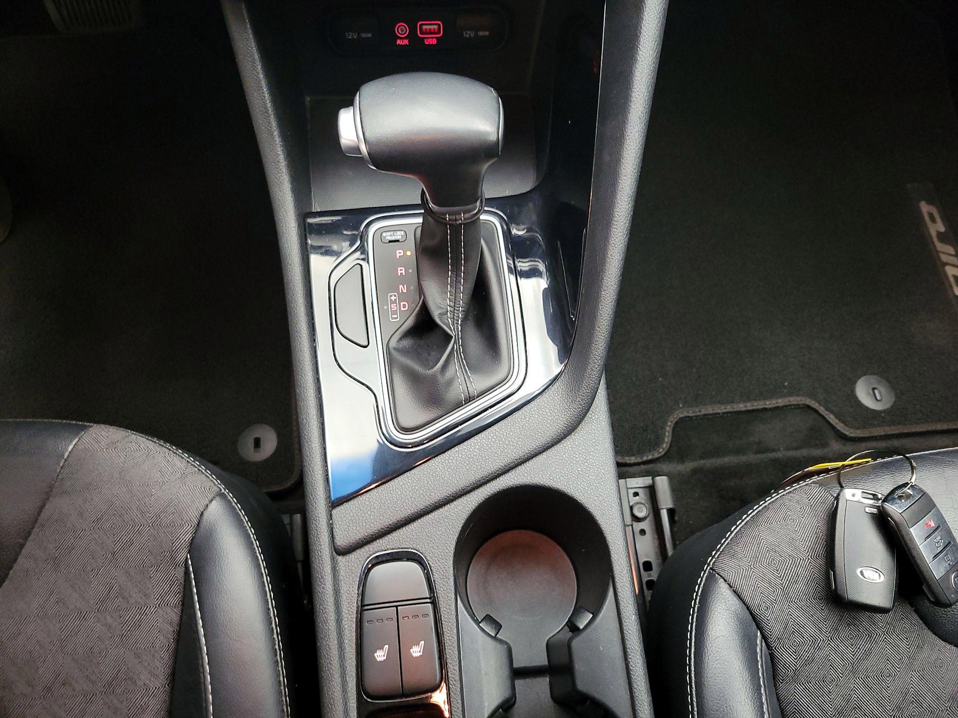 Thumbnail: 2018 Kia Niro - 18