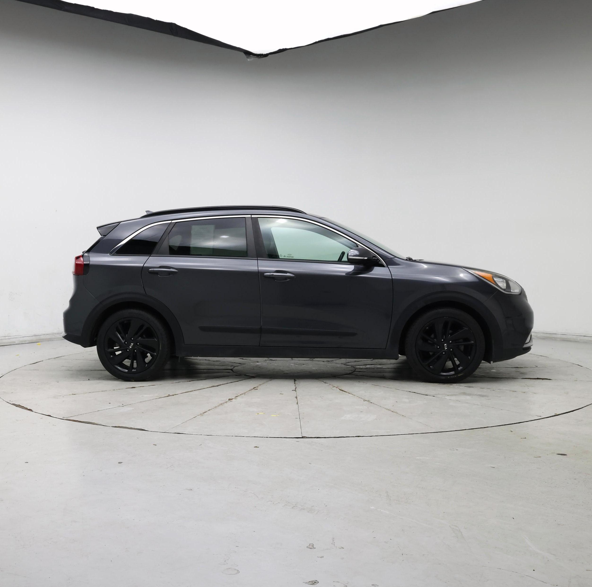 Thumbnail: 2018 Kia Niro - 7