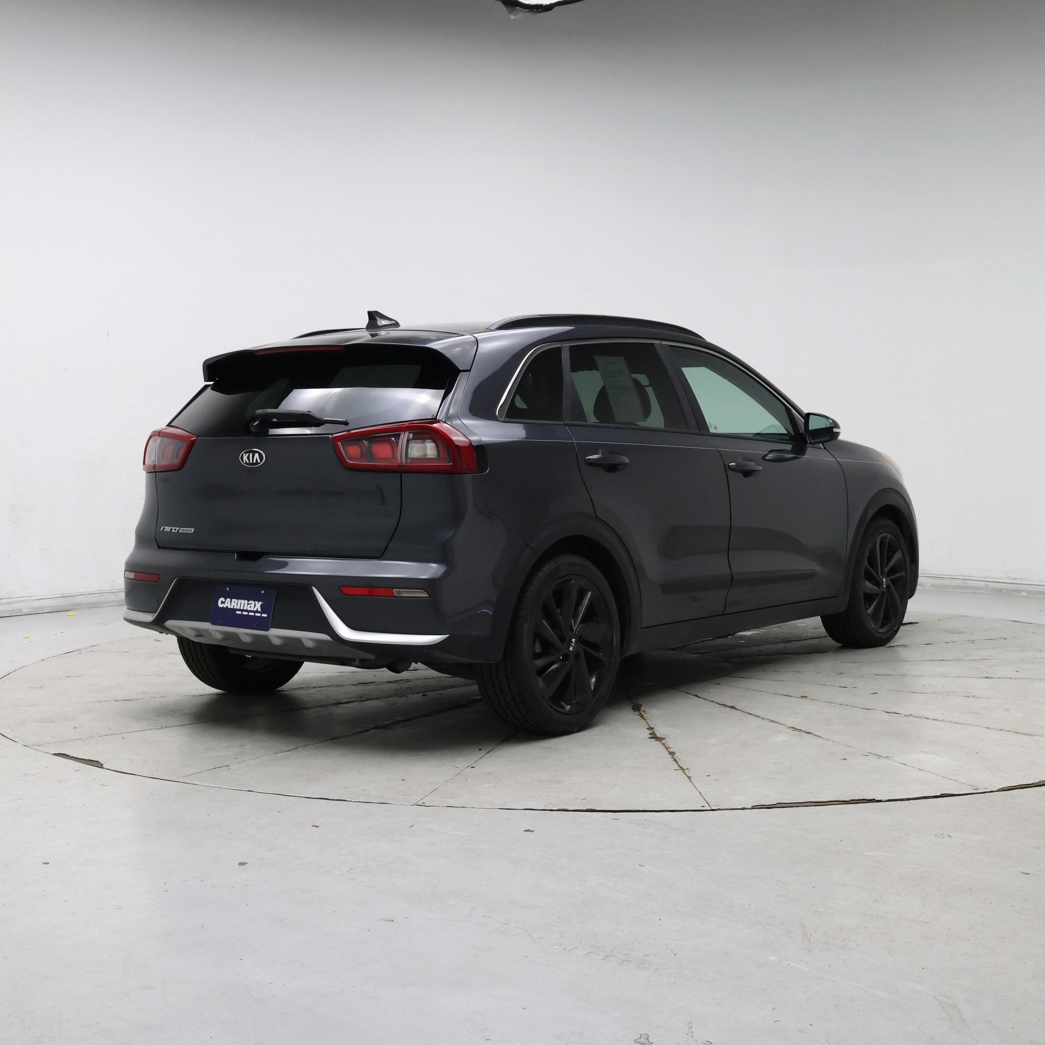 Thumbnail: 2018 Kia Niro - 8