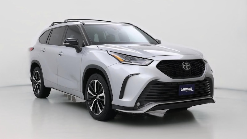 2022 Toyota Highlander XSE Hero Image