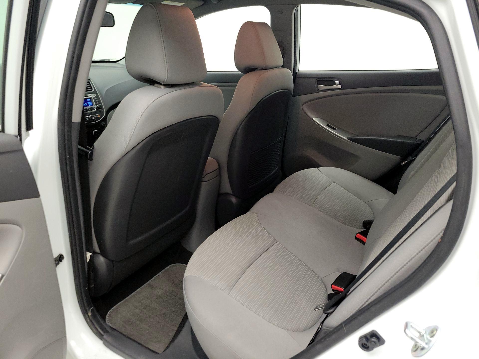 Thumbnail: 2016 Hyundai Accent - 18