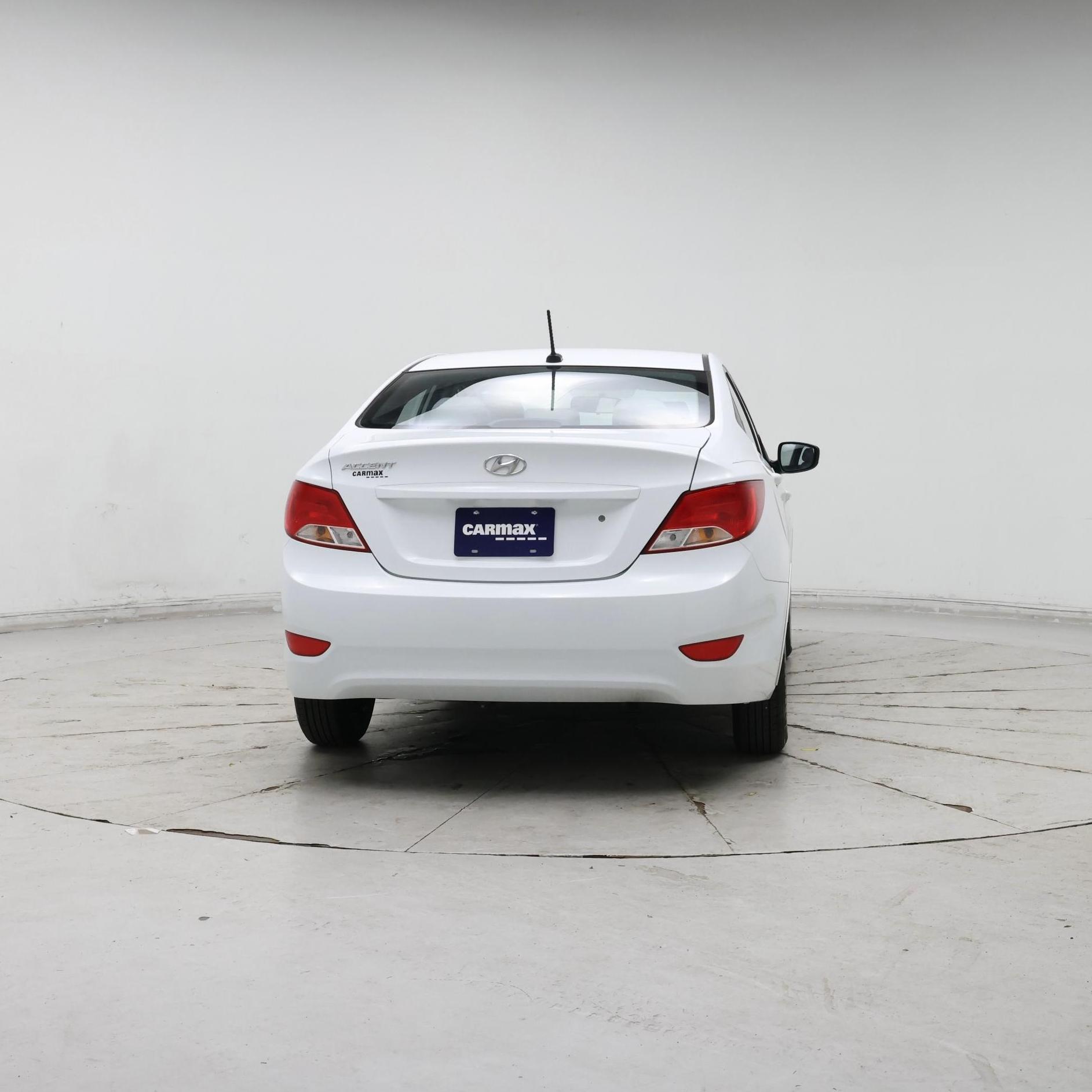 Thumbnail: 2016 Hyundai Accent - 6