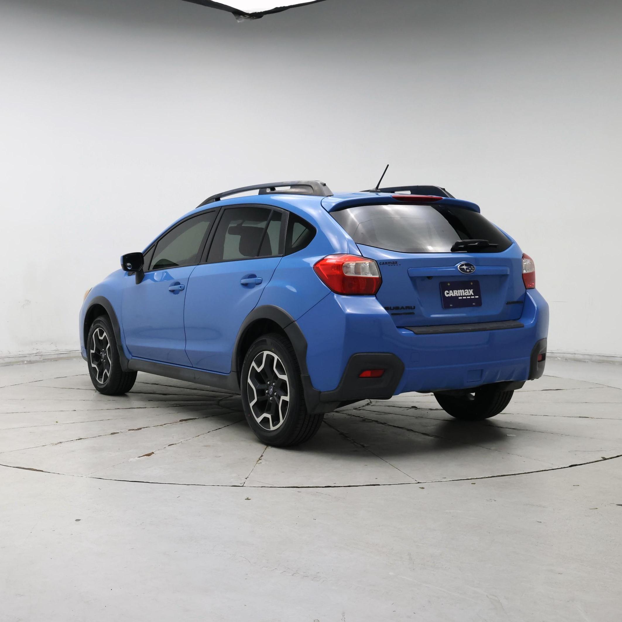 Thumbnail: 2016 Subaru XV Crosstrek - 2