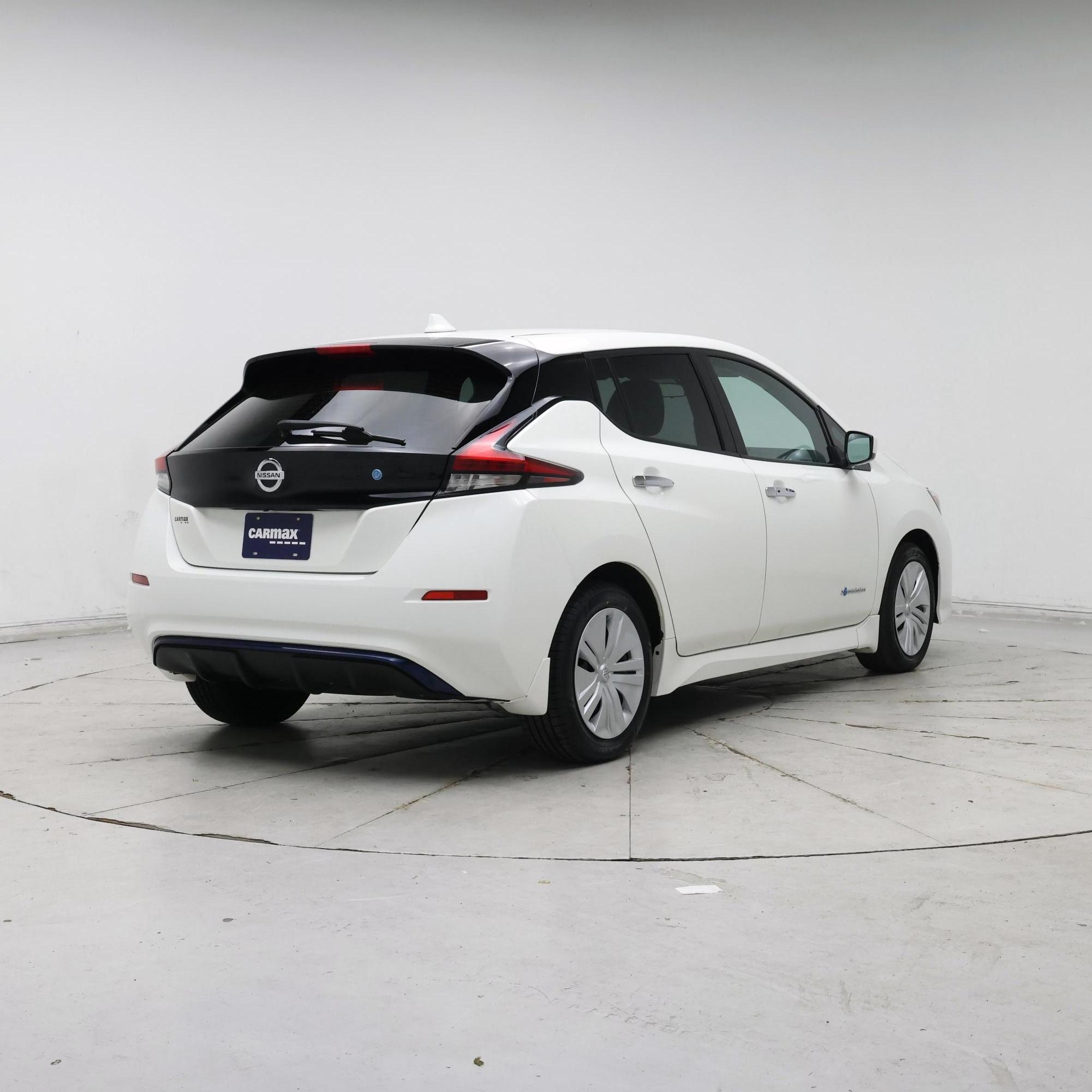 Thumbnail: 2019 Nissan Leaf - 8