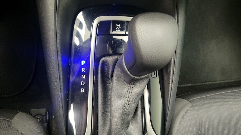 2023 Toyota Corolla LE 17