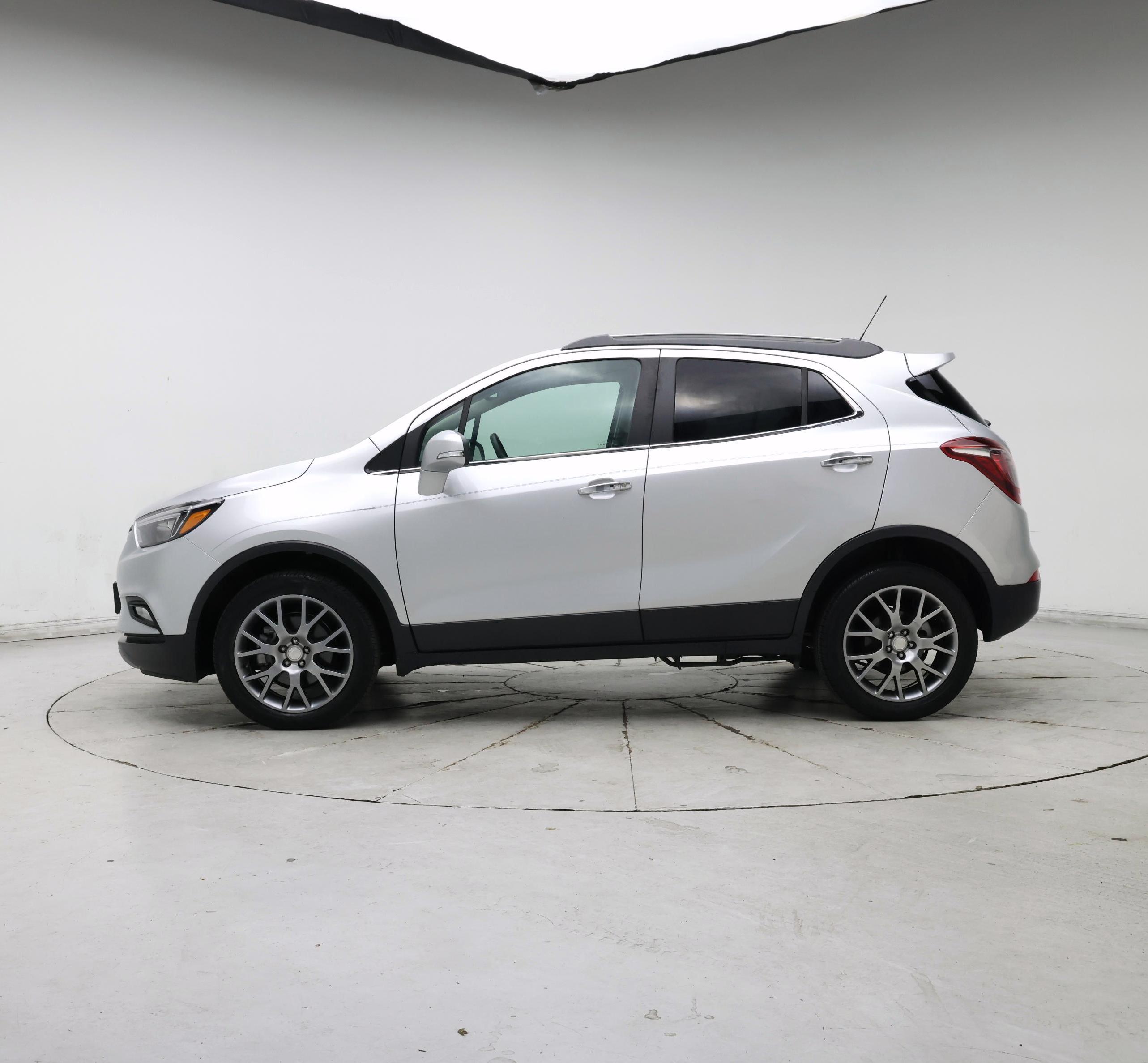Thumbnail: 2018 Buick Encore - 3