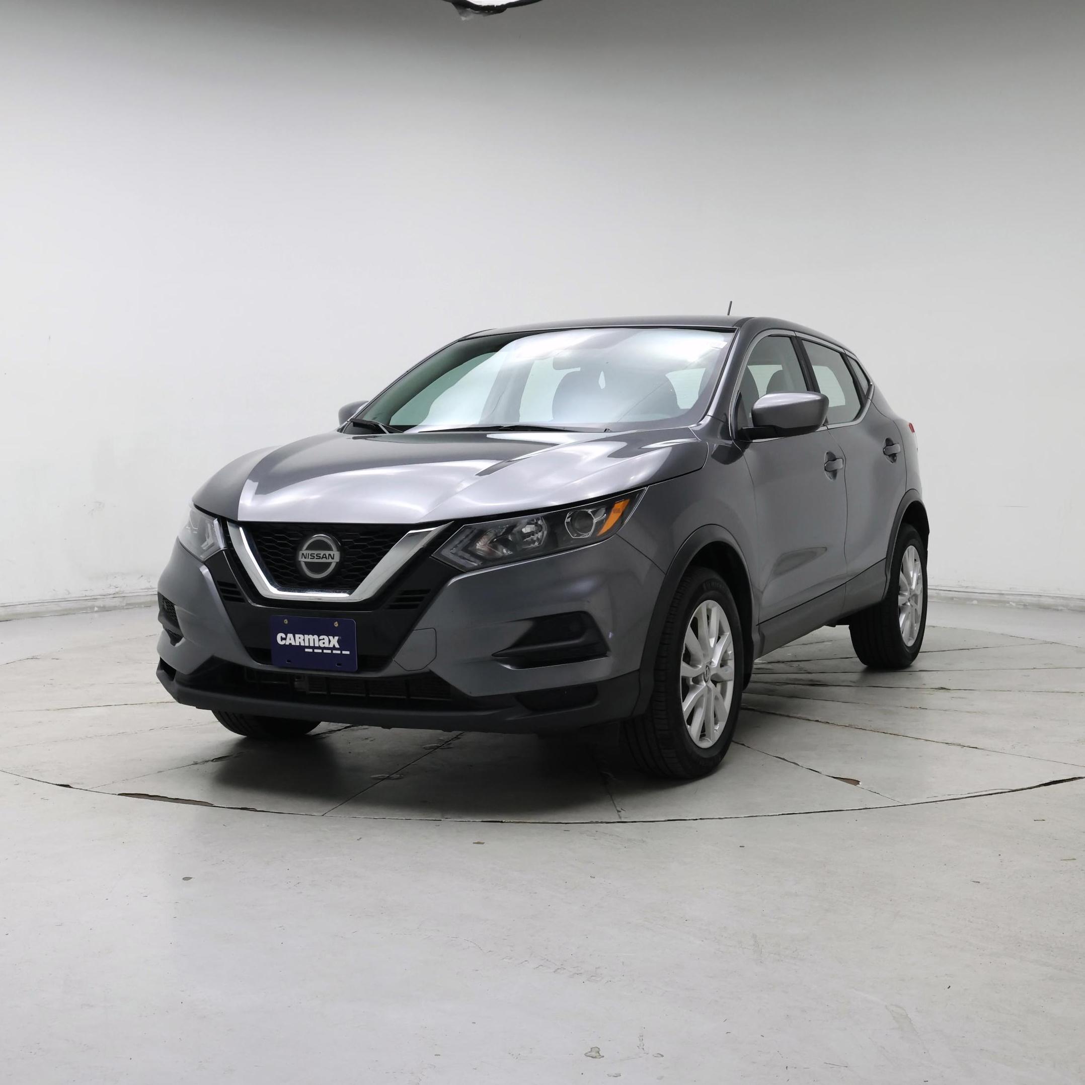 Thumbnail: 2020 Nissan Rogue Sport - 4