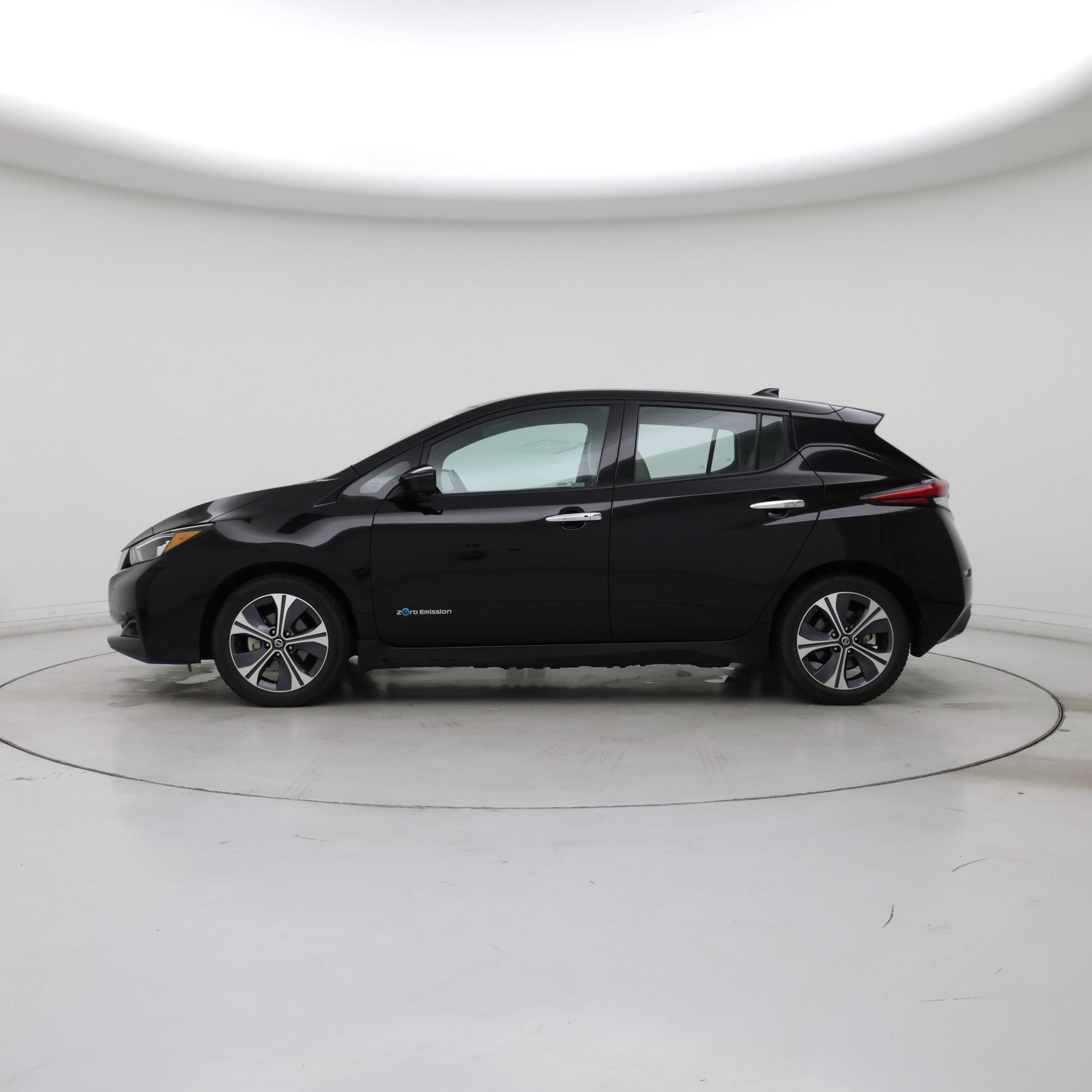 Thumbnail: 2019 Nissan Leaf - 3