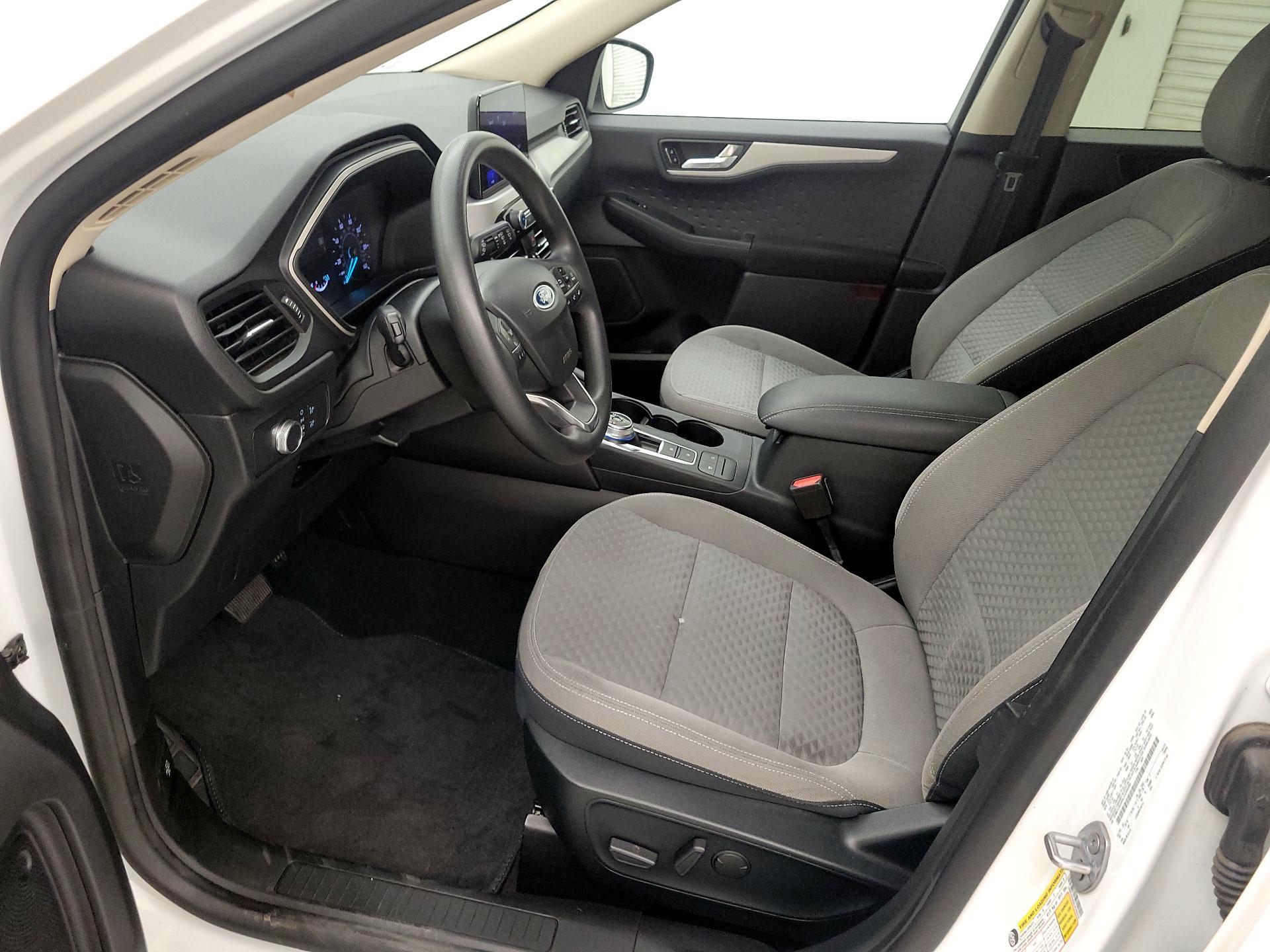 Thumbnail: 2020 Ford Escape - 11