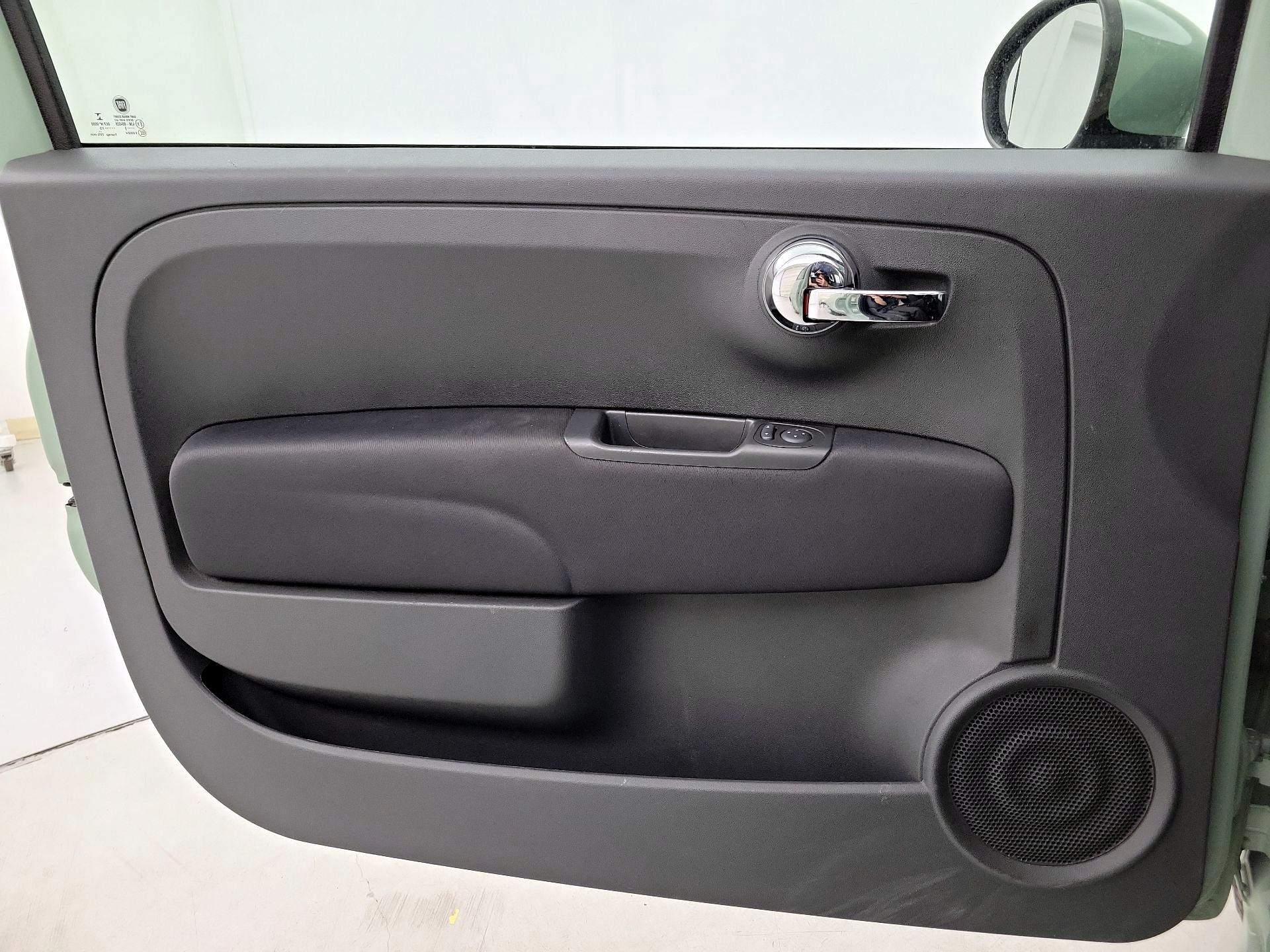 Thumbnail: 2015 Fiat 500 - 12