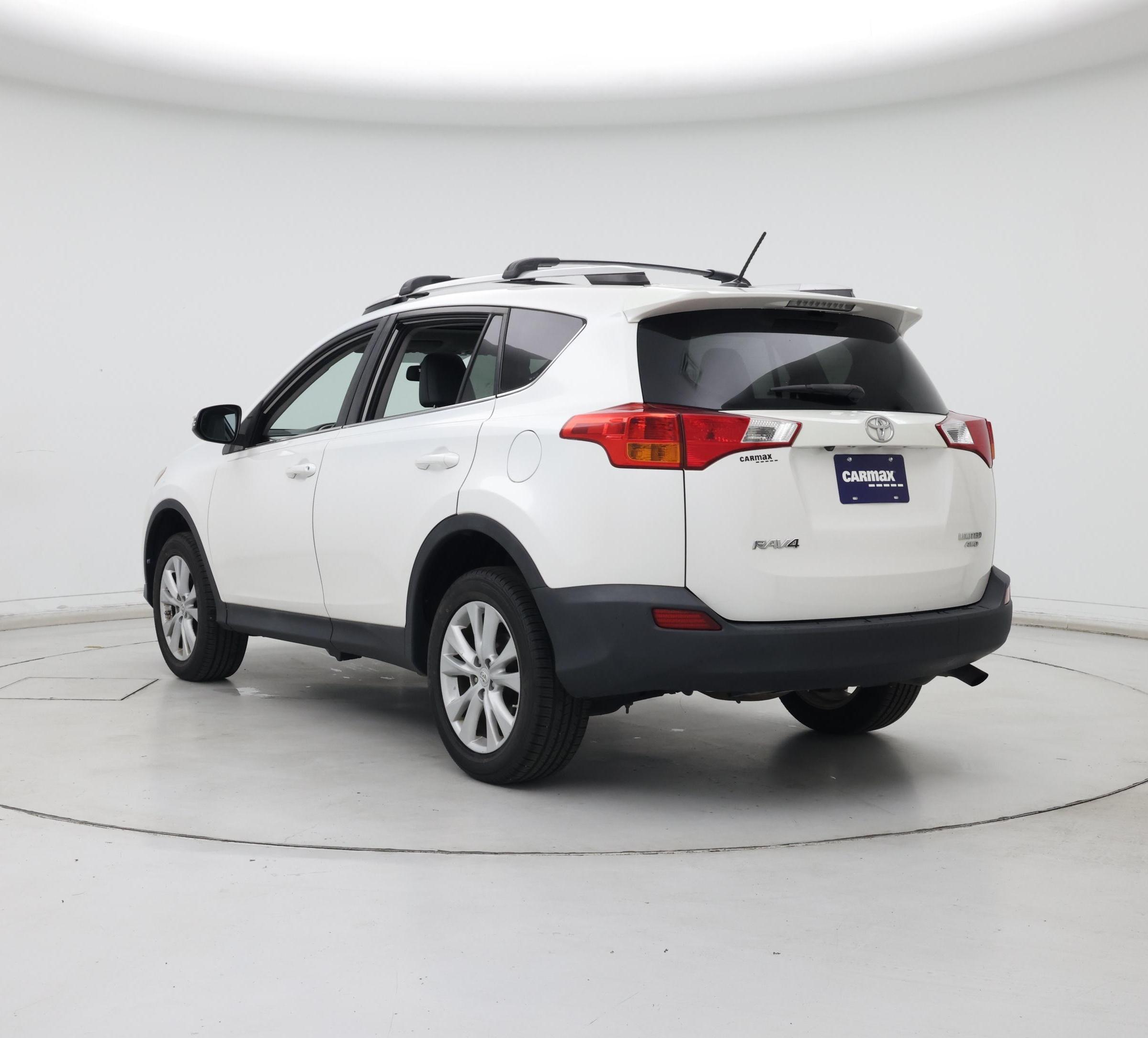 Thumbnail: 2014 Toyota RAV4 - 2