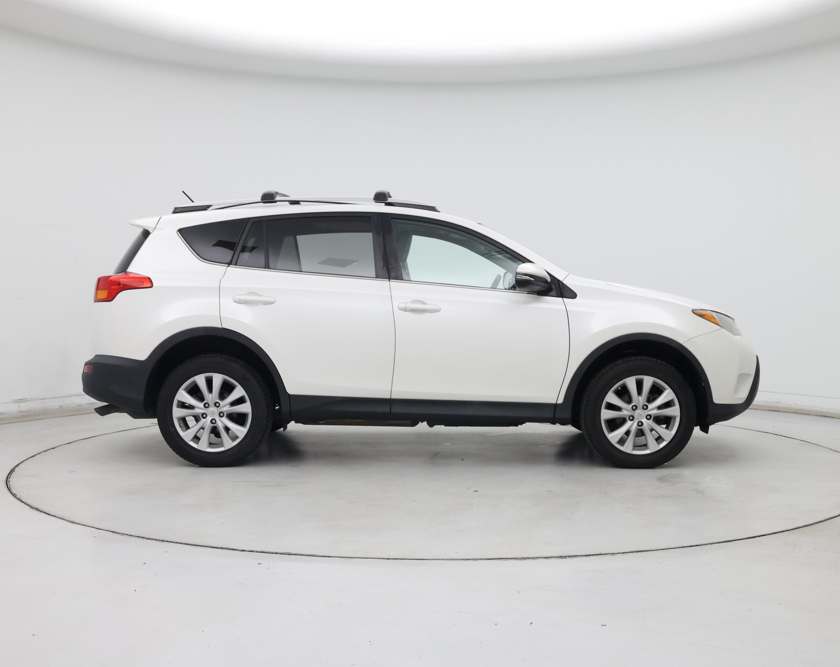 Thumbnail: 2014 Toyota RAV4 - 7