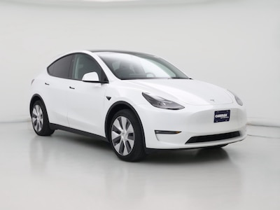 White 2024 Tesla Model Y Long Range